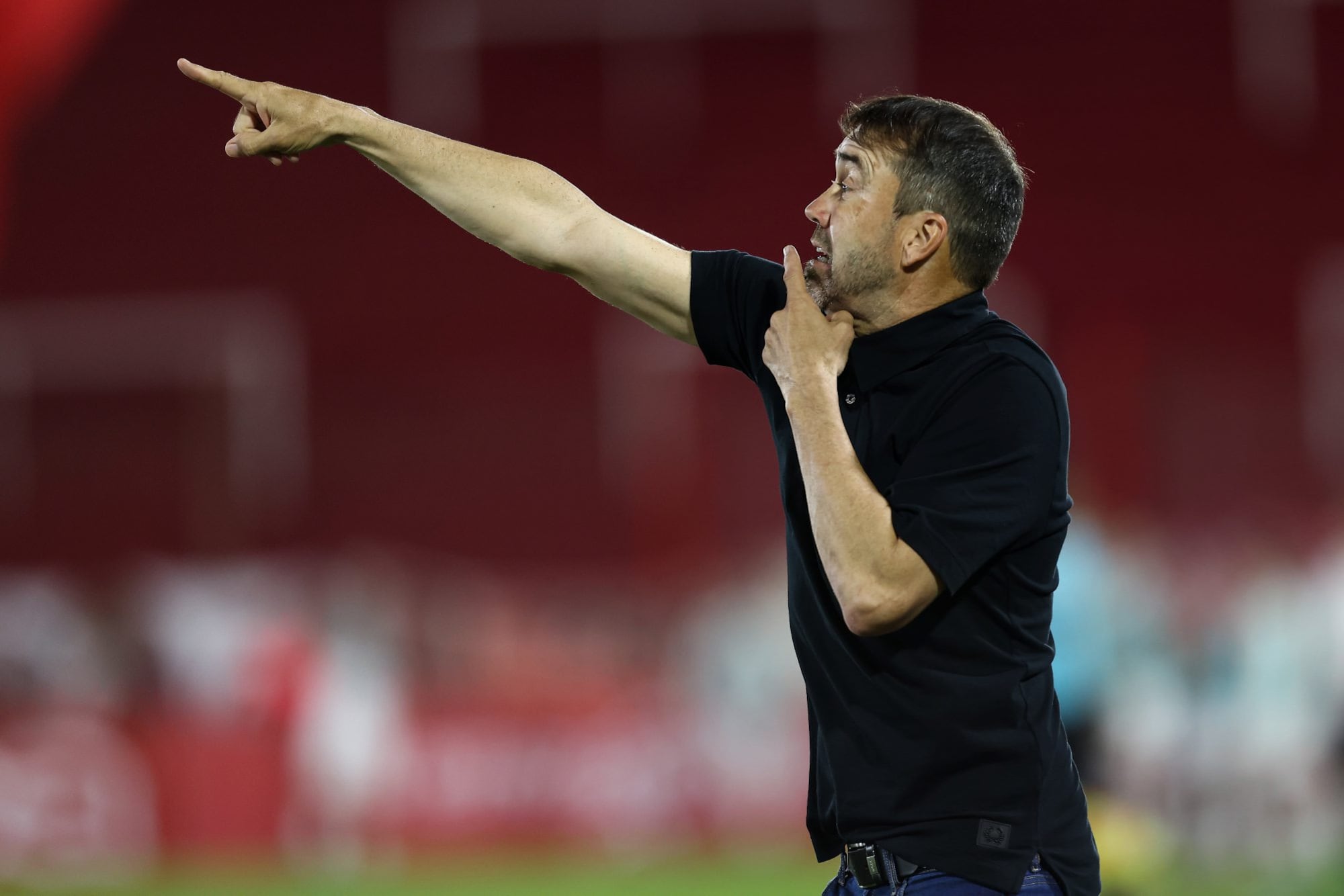 En el debut del 'Chacho' Coudet, River derrotó a Huracán y subió puestos en la tabla de posiciones