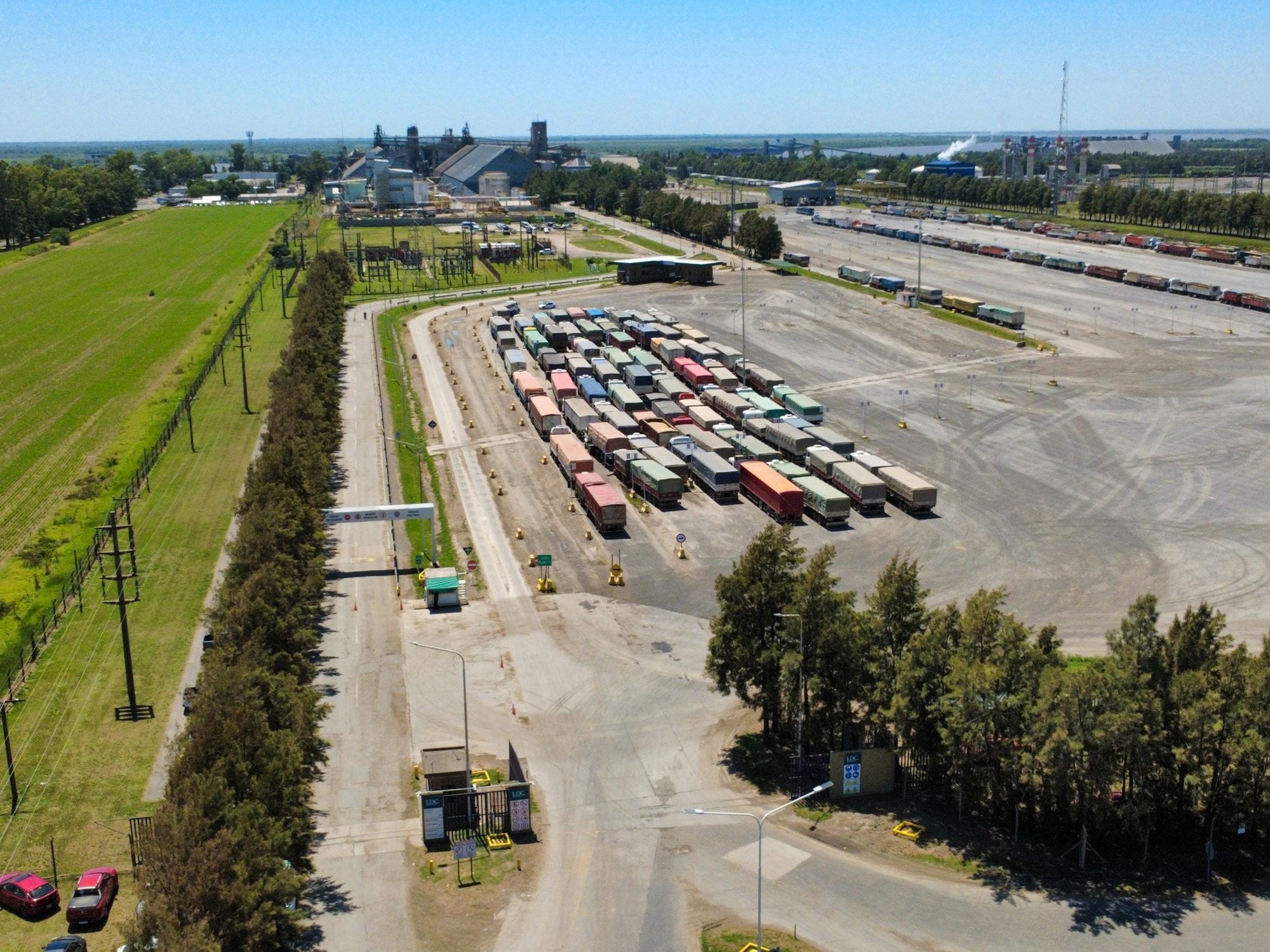 Comenzó un sorpresivo paro en el principal polo agroexportador del país