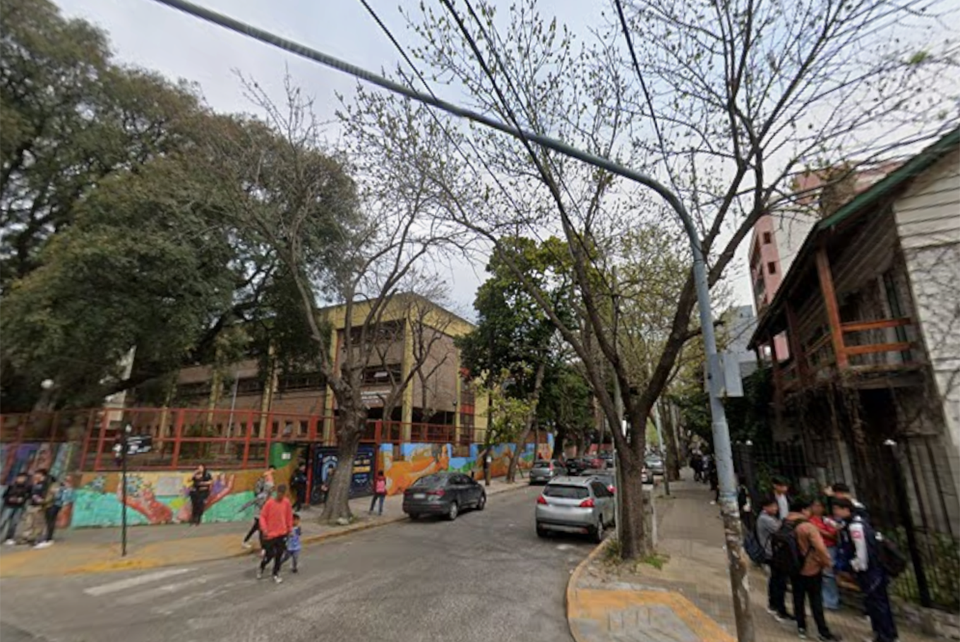 Un bebé de 12 días murió en Quilmes luego de que le cayera una palta en la cabeza