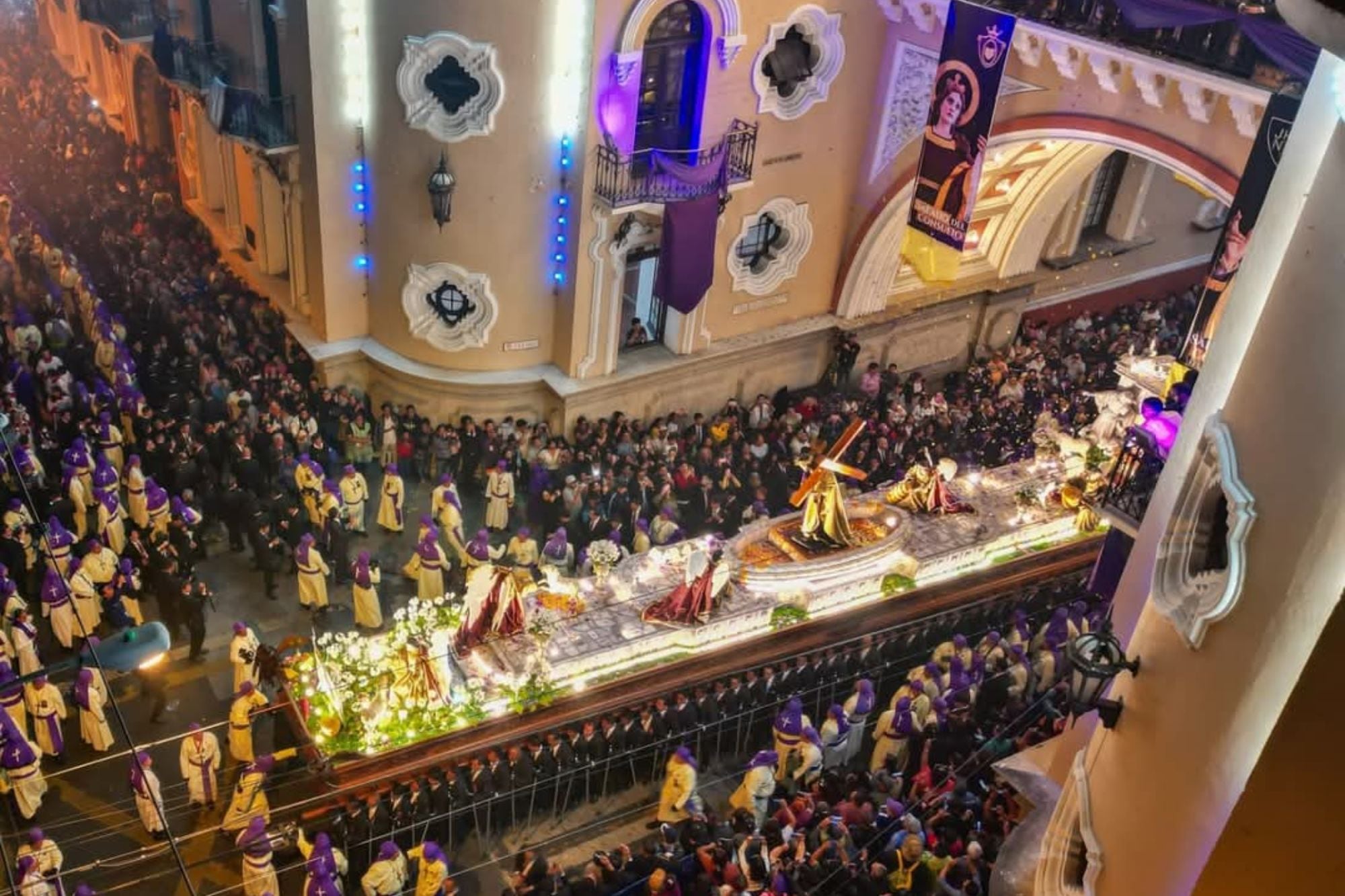 Las procesiones se consideran un gesto de devoción, gratitud o el cumplimiento de una promesa