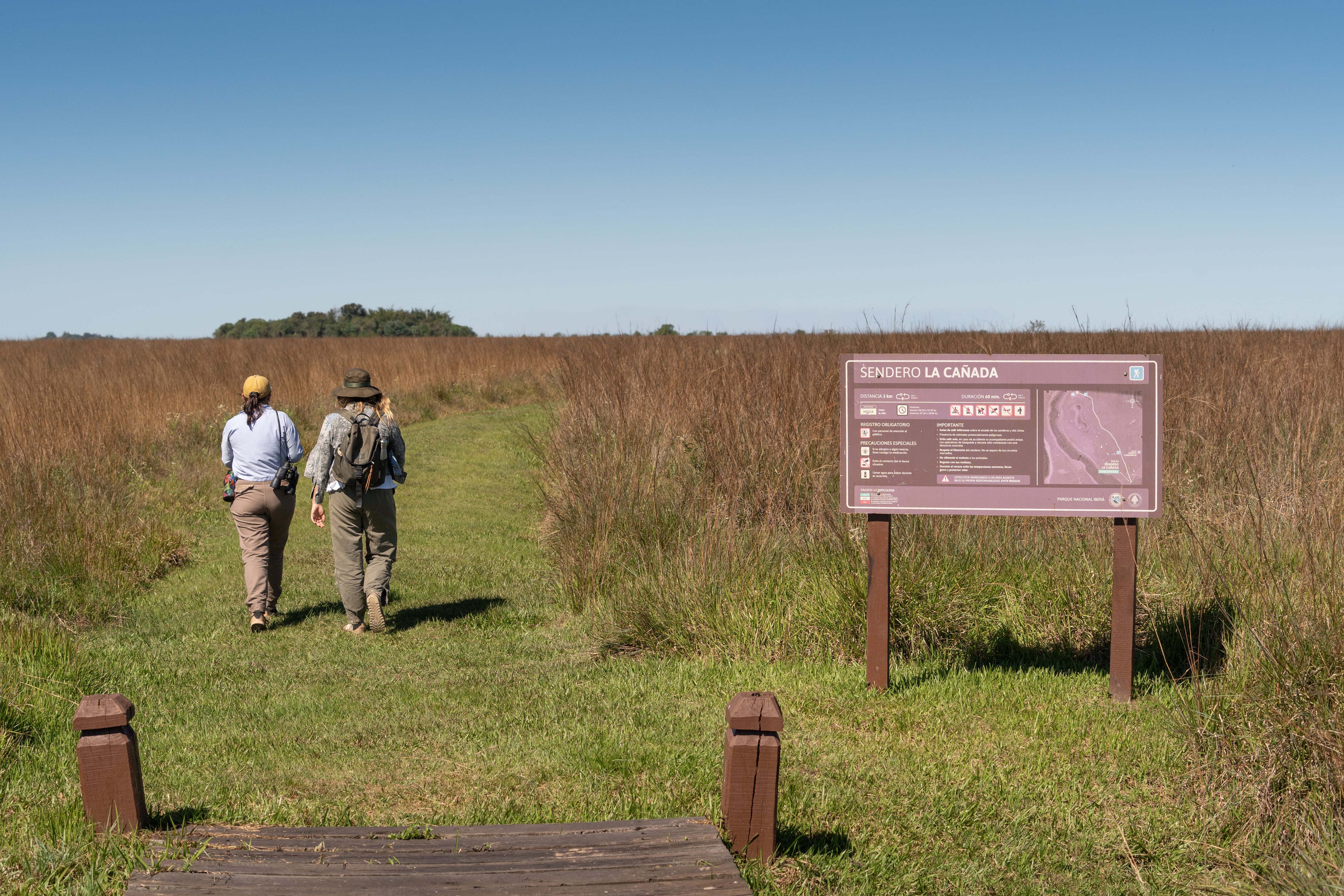 Anticipan un buen movimiento turístico durante el fin de semana largo, con ocupación de más del 90% en algunos destinos como Esteros del Iberá, Tandil o Córdoba