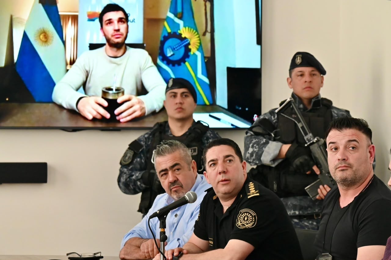El gobernador de Chubut, Ignacio Torres, compartió el informe sobre los operativos brindado por la policía provincial