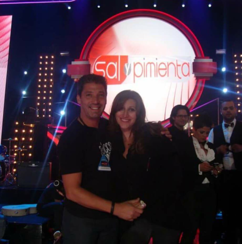Durante sus años en Miami, Alejandro y Paula trabajaron en Univisión y peinaron a diferentes estrellas del espectáculo latino