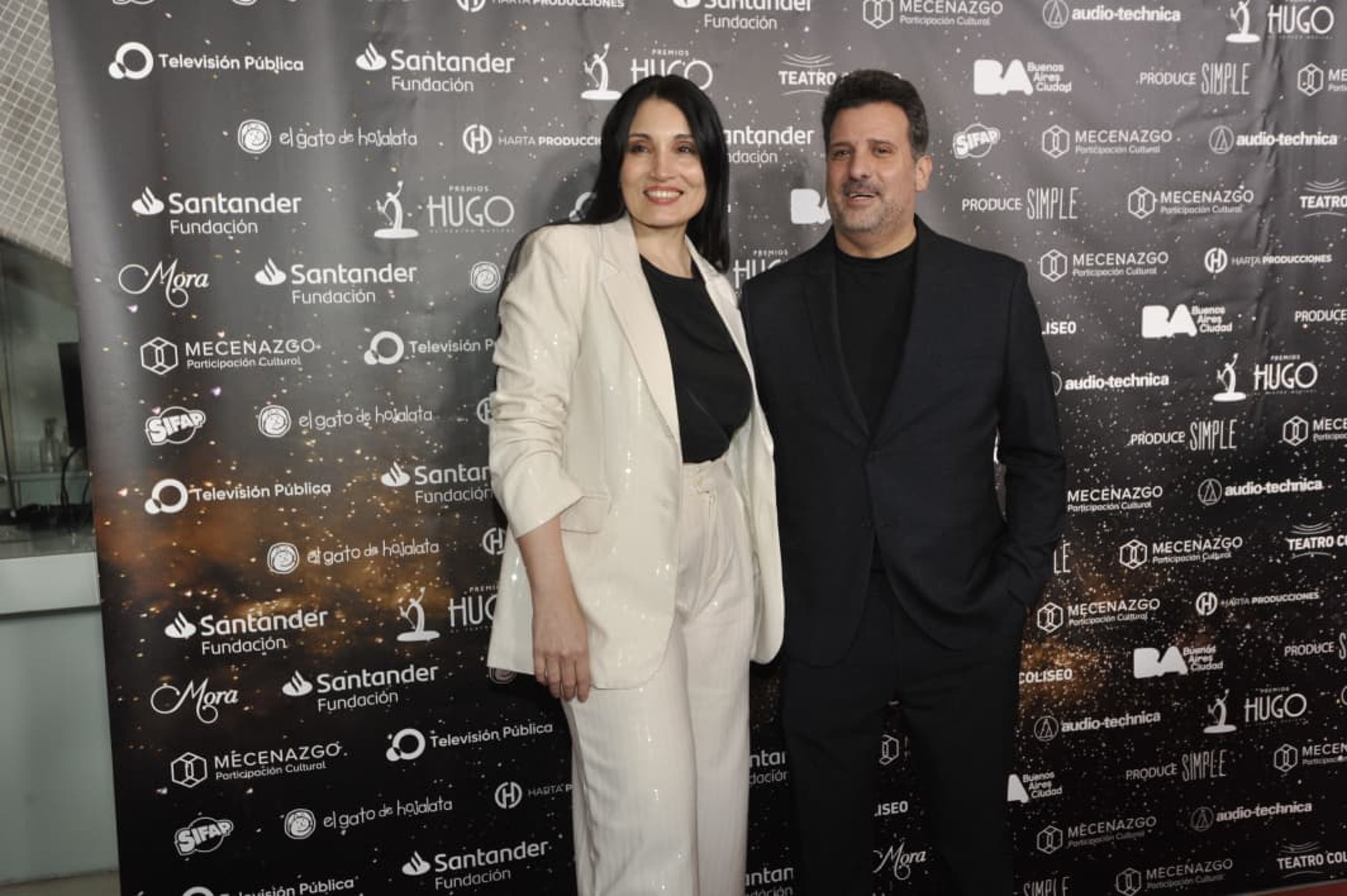 Premios Hugo, en el Teatro Coliseo. Alfombra roja.