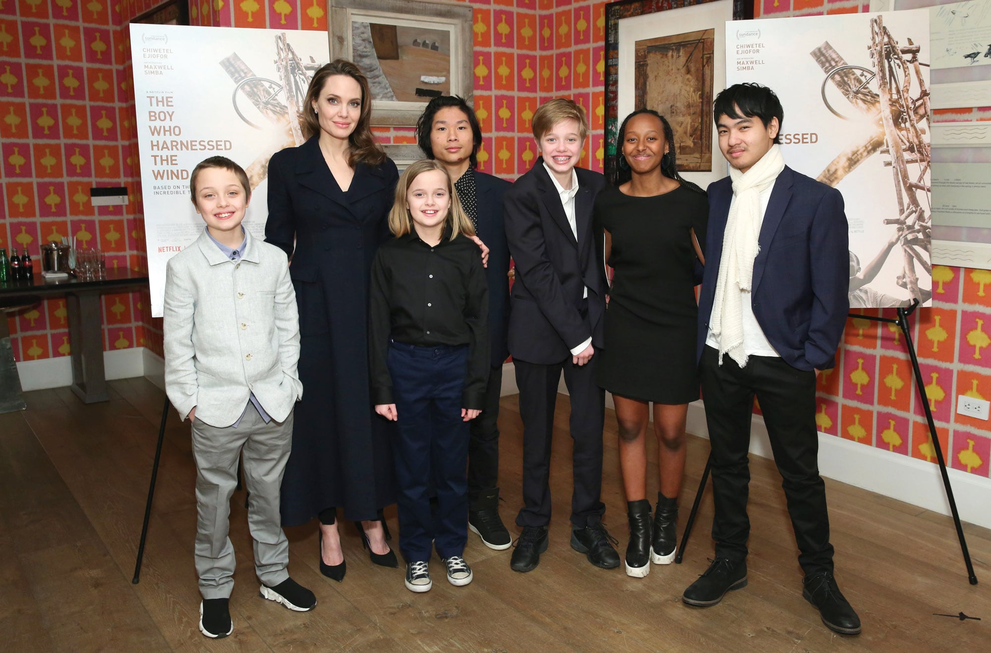 El 25 de febrero de 2019, Angelina Jolie, junto a sus hijos Knox Leon Jolie-Pitt, Vivienne Marcheline Jolie-Pitt, Pax Thien Jolie-Pitt, Shiloh Nouvel Jolie-Pitt, Zahara Marley Jolie-Pitt y Maddox Chivan Jolie-Pitt