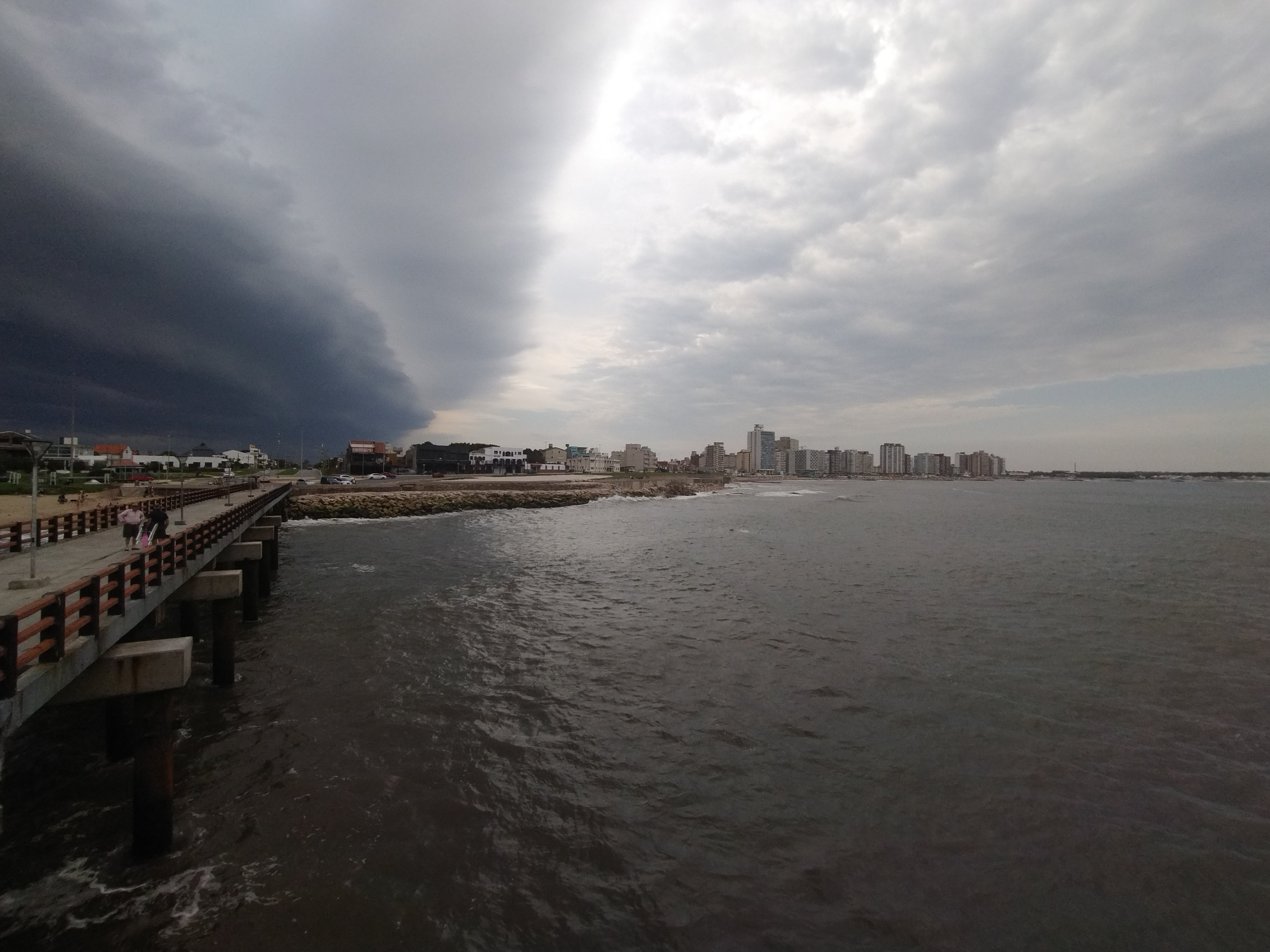 La tormenta se traslada desde Bahía Blanca