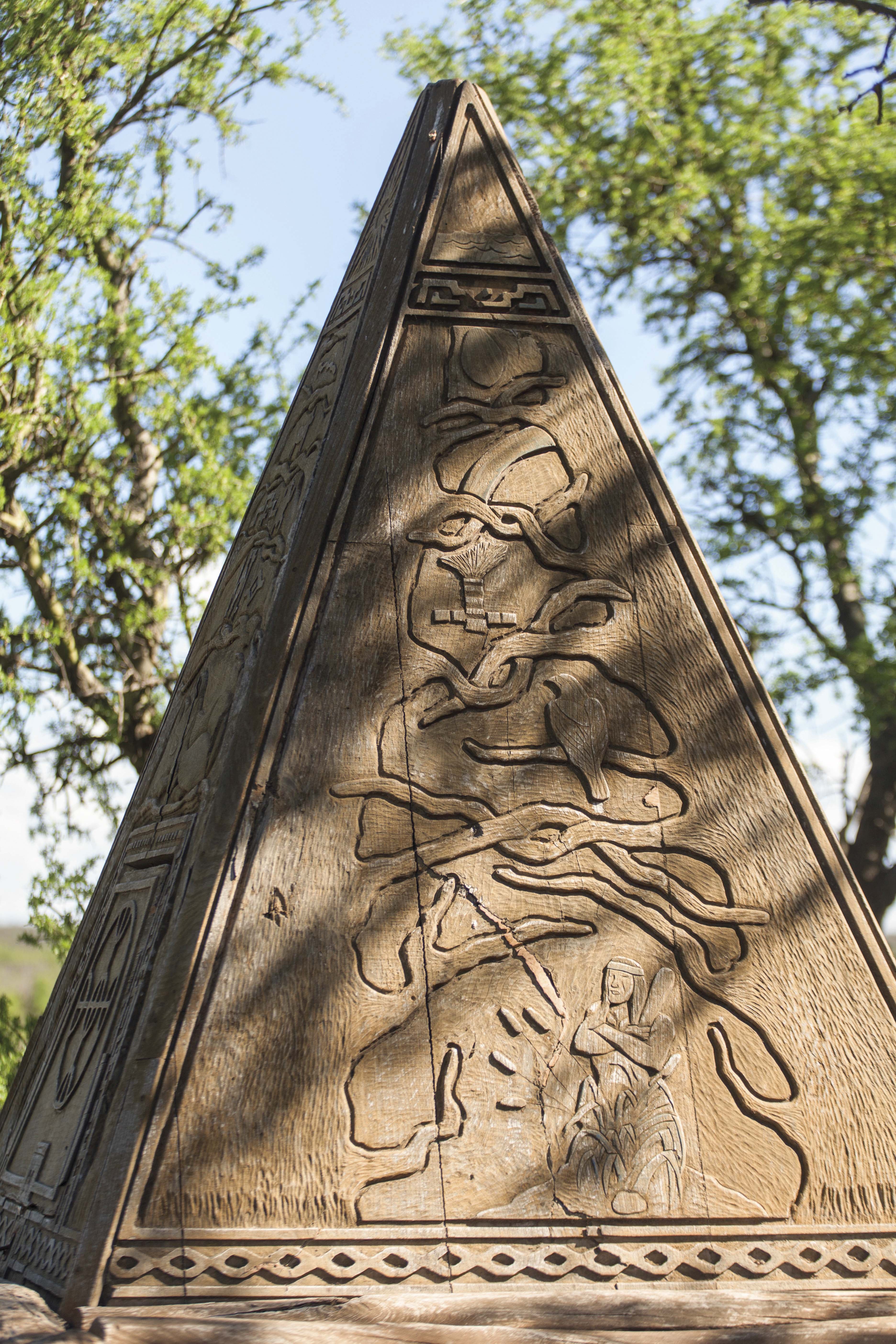 Monumento al Cacique Mariano Rosas en Victorica, La Pampa