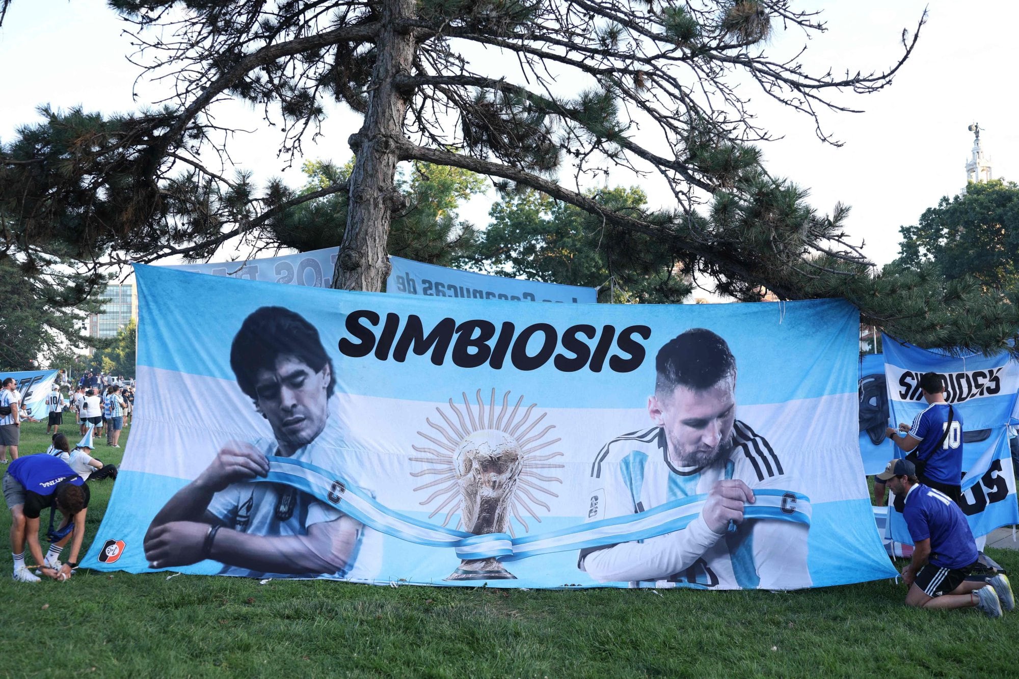 Maradona y Messi: el espejo y el espejismo