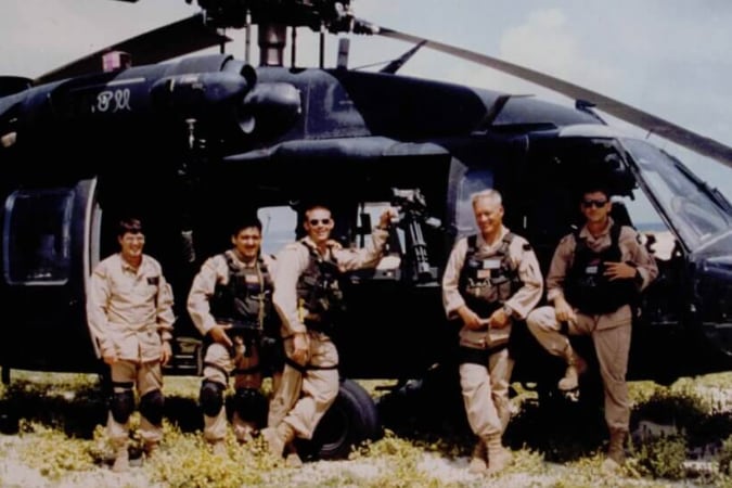 “Pensé que todo había terminado”: sobrevivió a la caída del Black Hawk, estuvo secuestrado 11 días en Etiopía y su historia llegó al cine