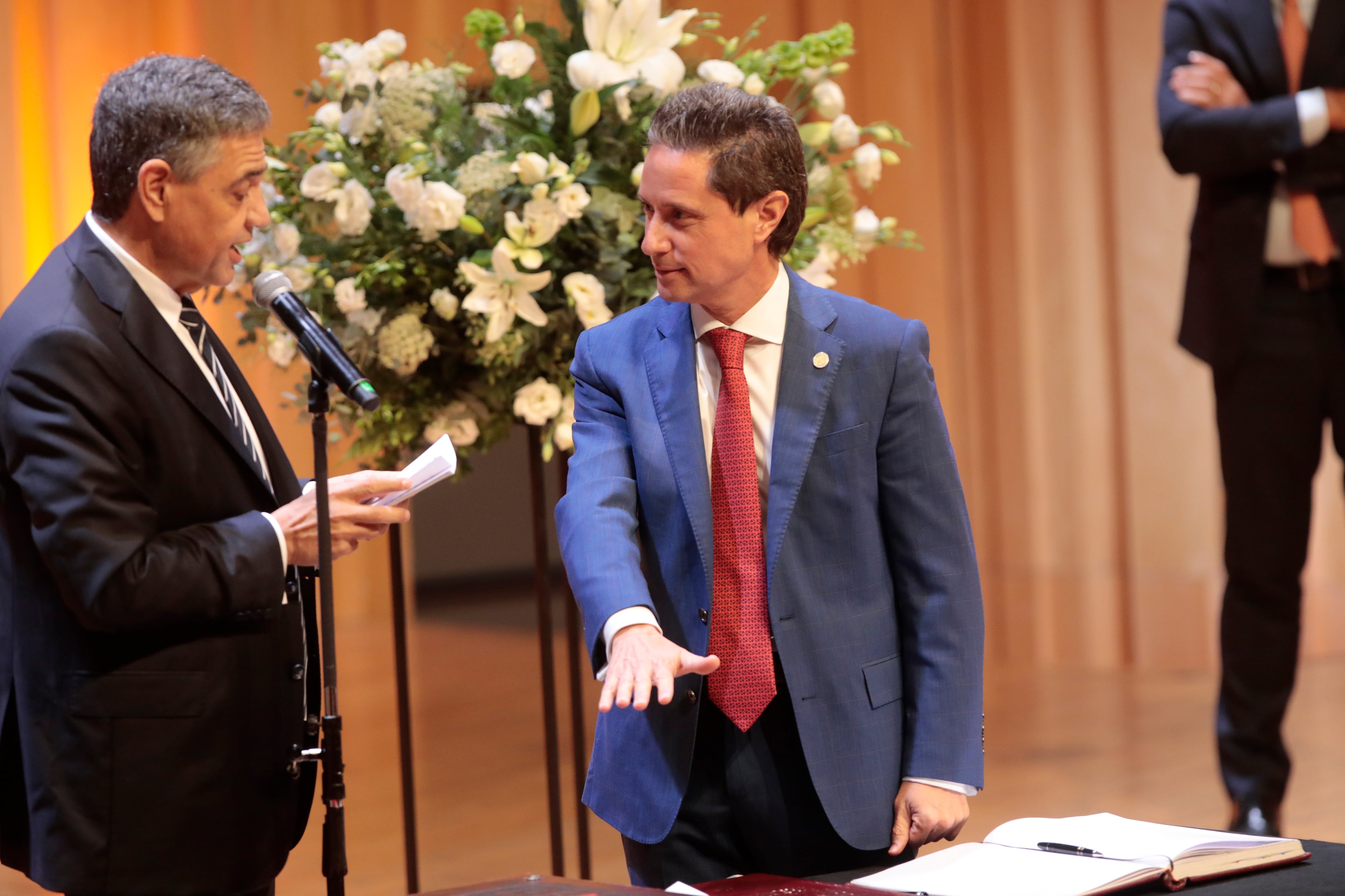 Gabriel Sánchez Zinny al jurar como integrante del gabinete de Jorge Macri en la ciudad