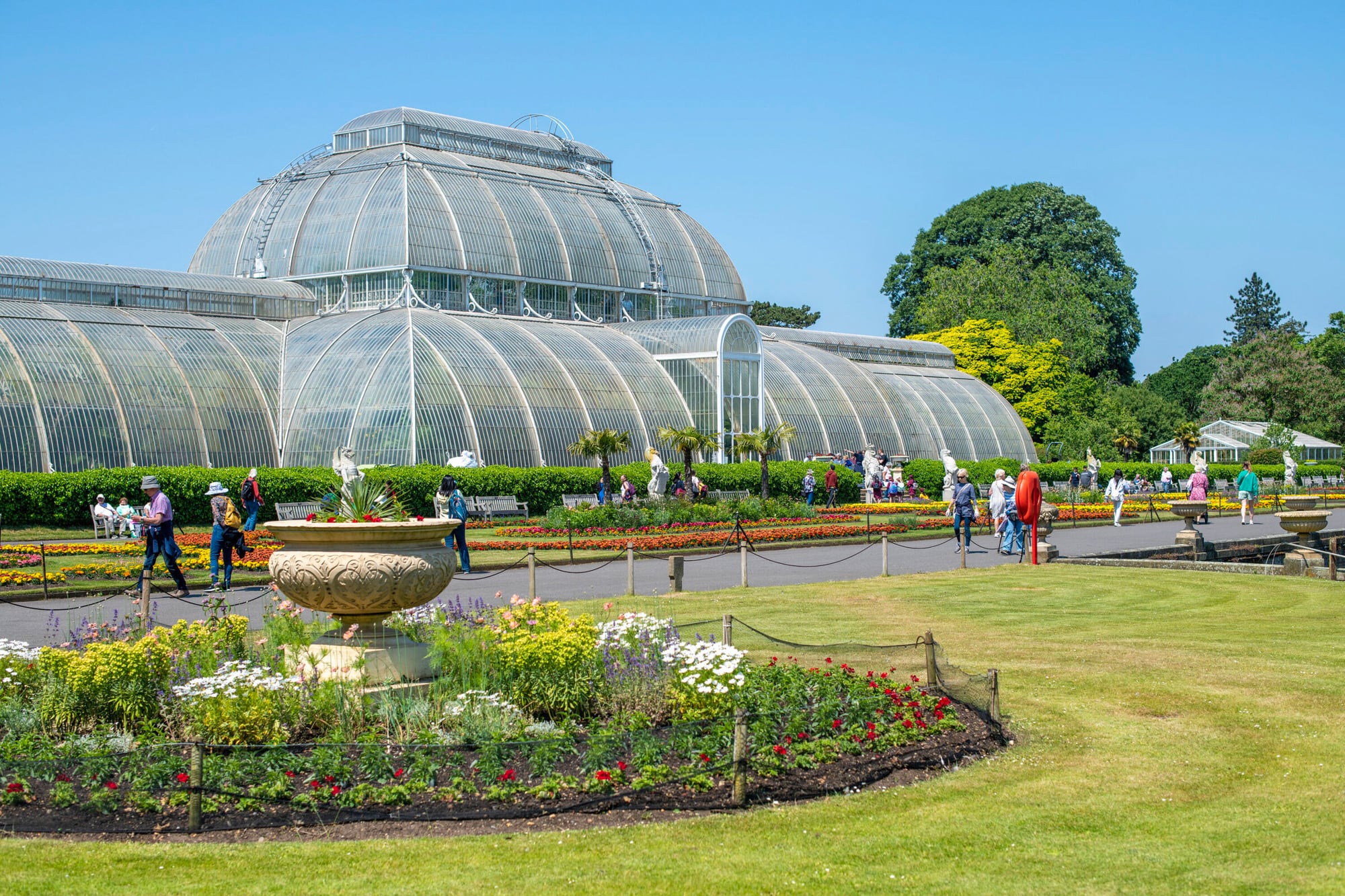 El imponente invernáculo victoriano de las palmeras en Kew