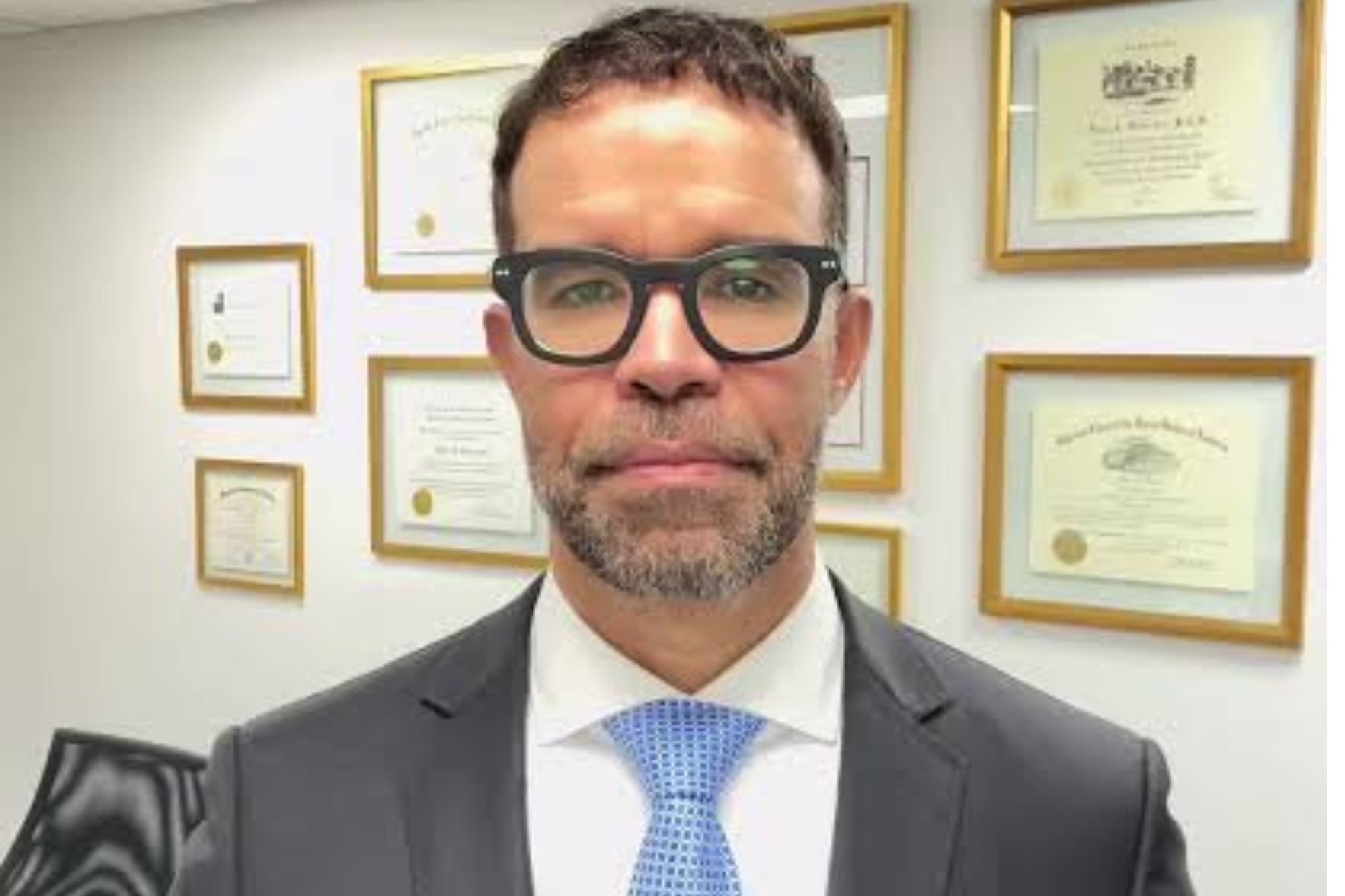 Un experto en inmigración habló sobre el fin del TPS en EE.UU.: “Te pueden ir a buscar y te pueden deportar”