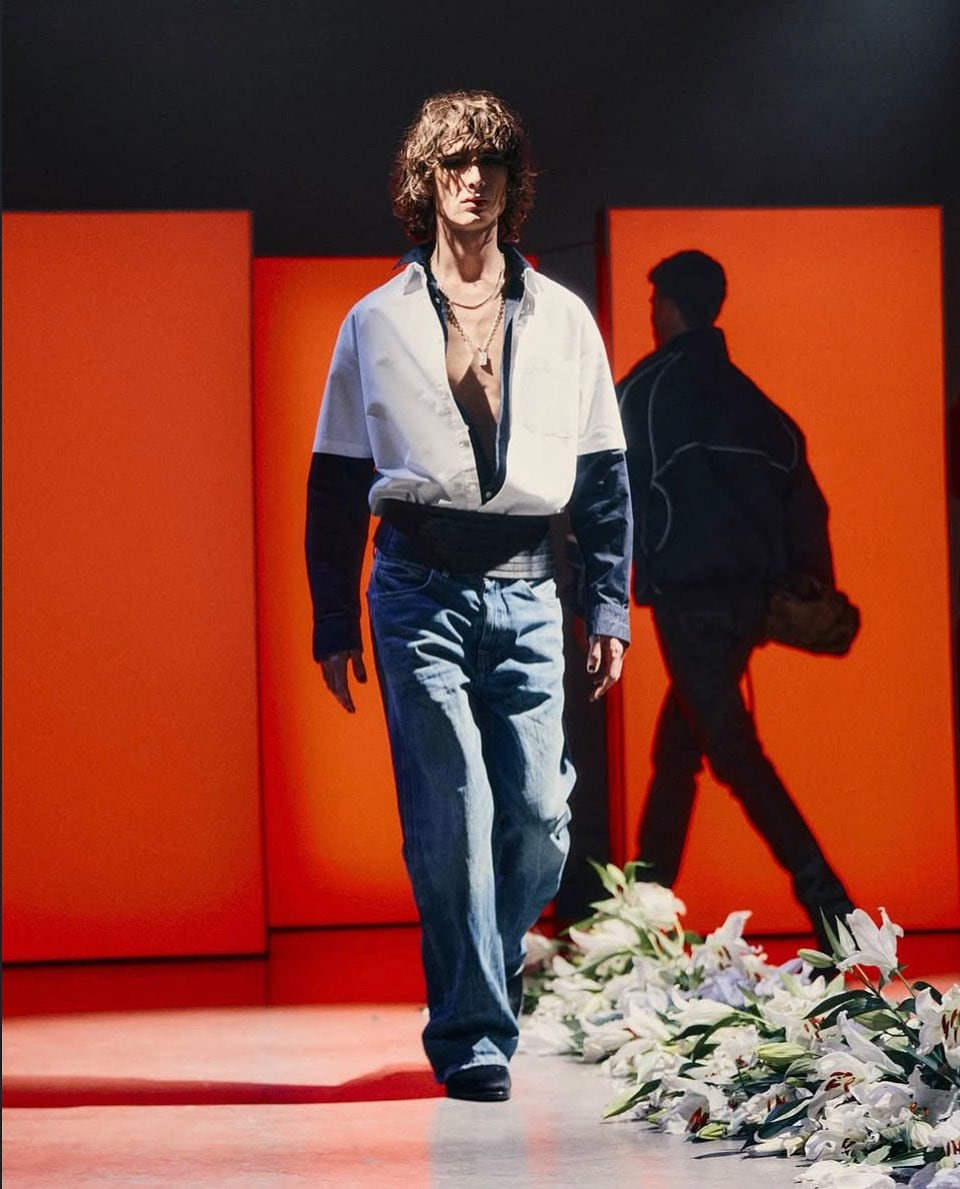 Angelo encontró en la moda una de sus pasiones; es la cara de conocidas marcas y desfiló en el Buenos Aires Fashion Week (Foto: Instagram @msangelo)