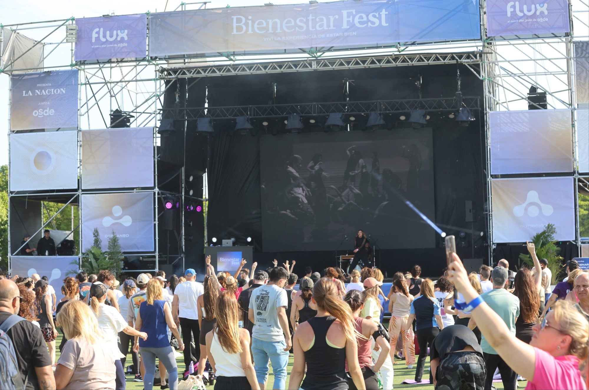 Meditación en movimiento en el Bienestar Fest: la experiencia de 5Ritmos promete enseñarte a soltar