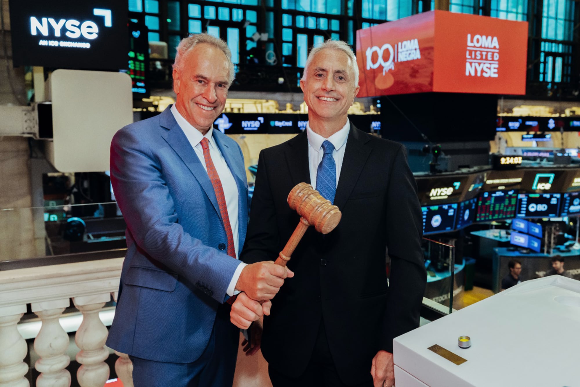 Marcelo Mindlin, accionista de control de Loma Negra, tocó la campana de apertura del NYSE junto al CEO Sergio Faifman