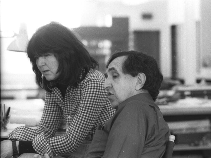 Diana Balmori y César Pelli, pareja de arquitectos argentinos protagonista de la muestra.