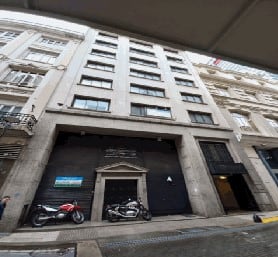 En el microcentro porteño, en la calle Tte. Gral. J. D. Perón 338/46, el 30 de septiembre, se subastarán cinco oficinas