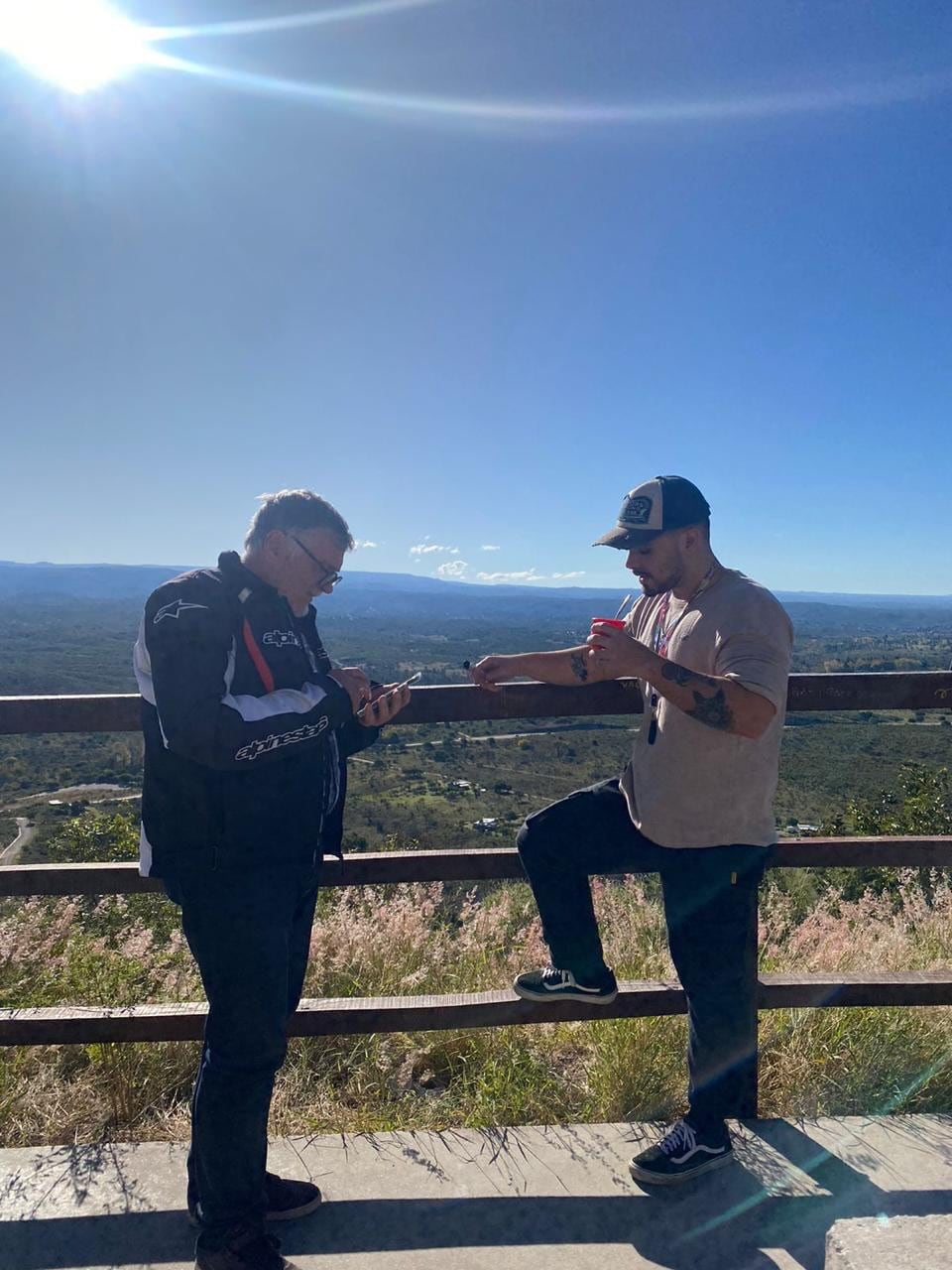 El viaje fortaleció la relación entre ambos (Foto: @rutaalmundial)