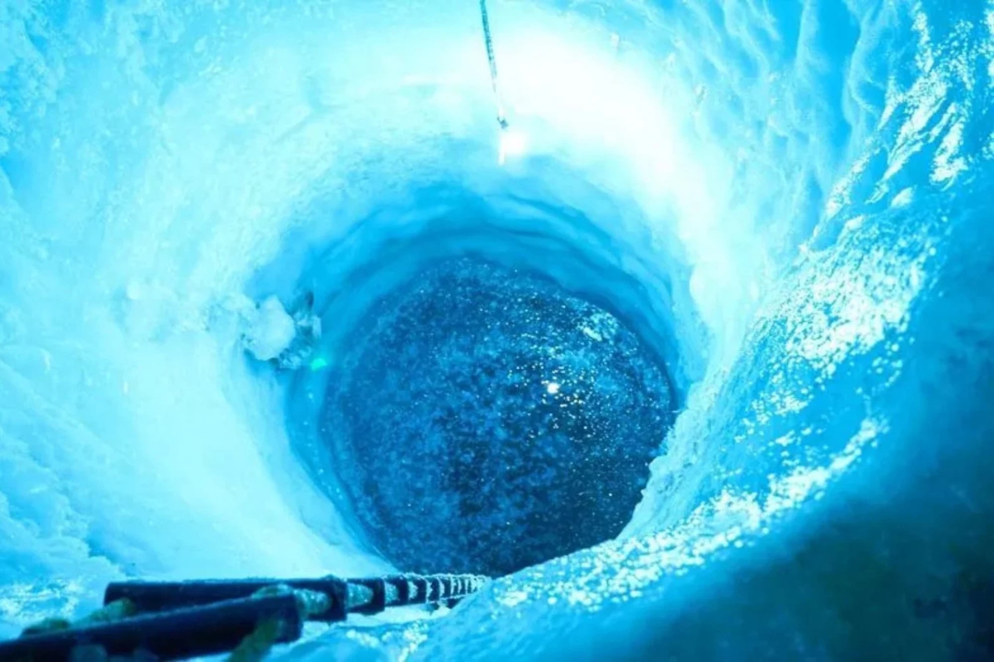 Perforaron el hielo de la Antártida y hallaron una estructura en abanico a 3000 metros de profundidad