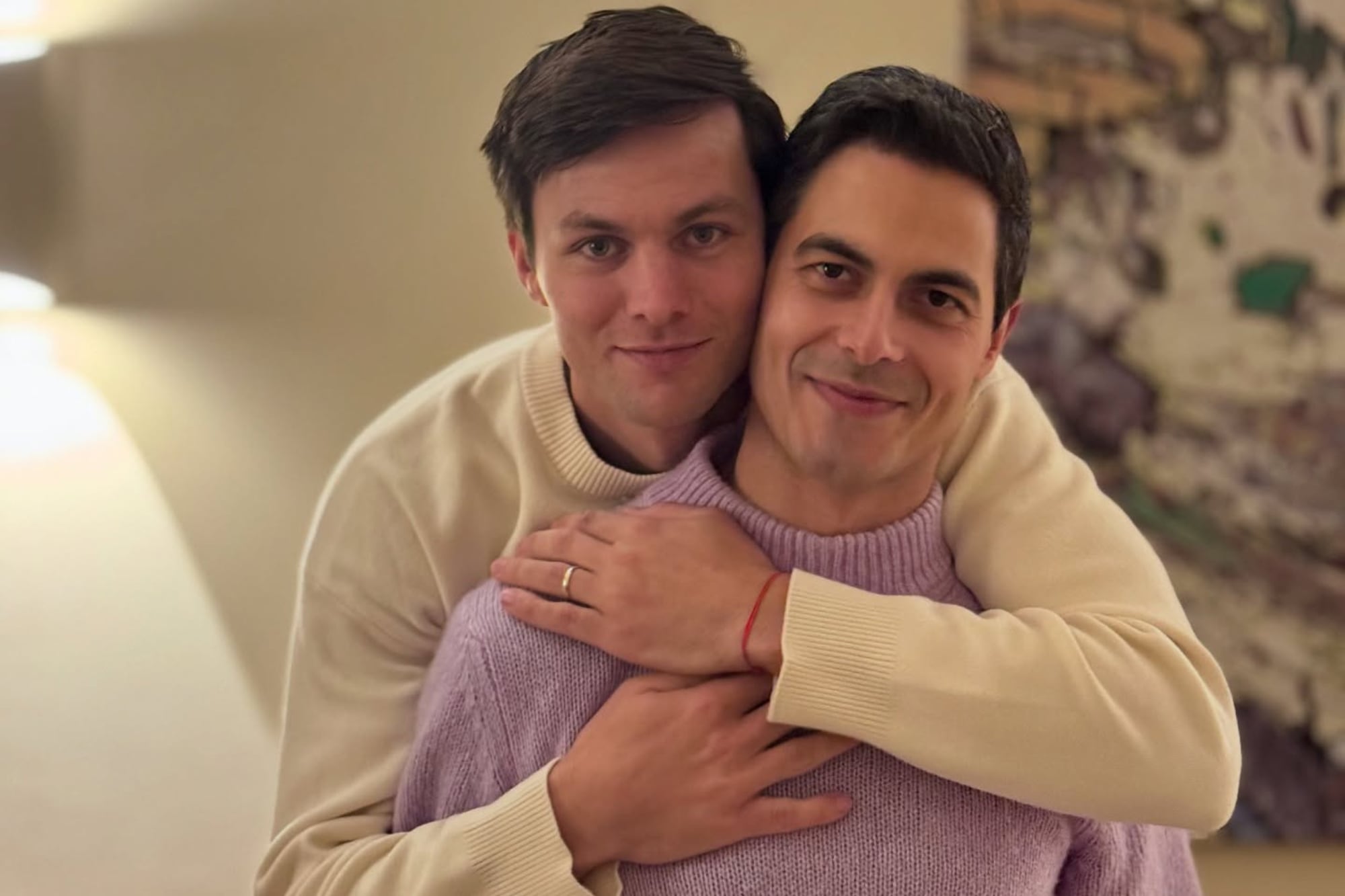 Entre el hockey y la política: la historia de amor de Nicolás Keenan y Rob Jetten