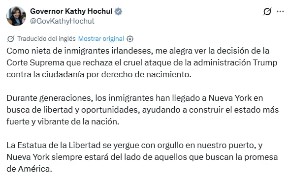 Kathy Hochul se mostró conmovida tras la negativa de la Corte Suprema a restringir la ciudadanía por nacimiento en EE.UU.