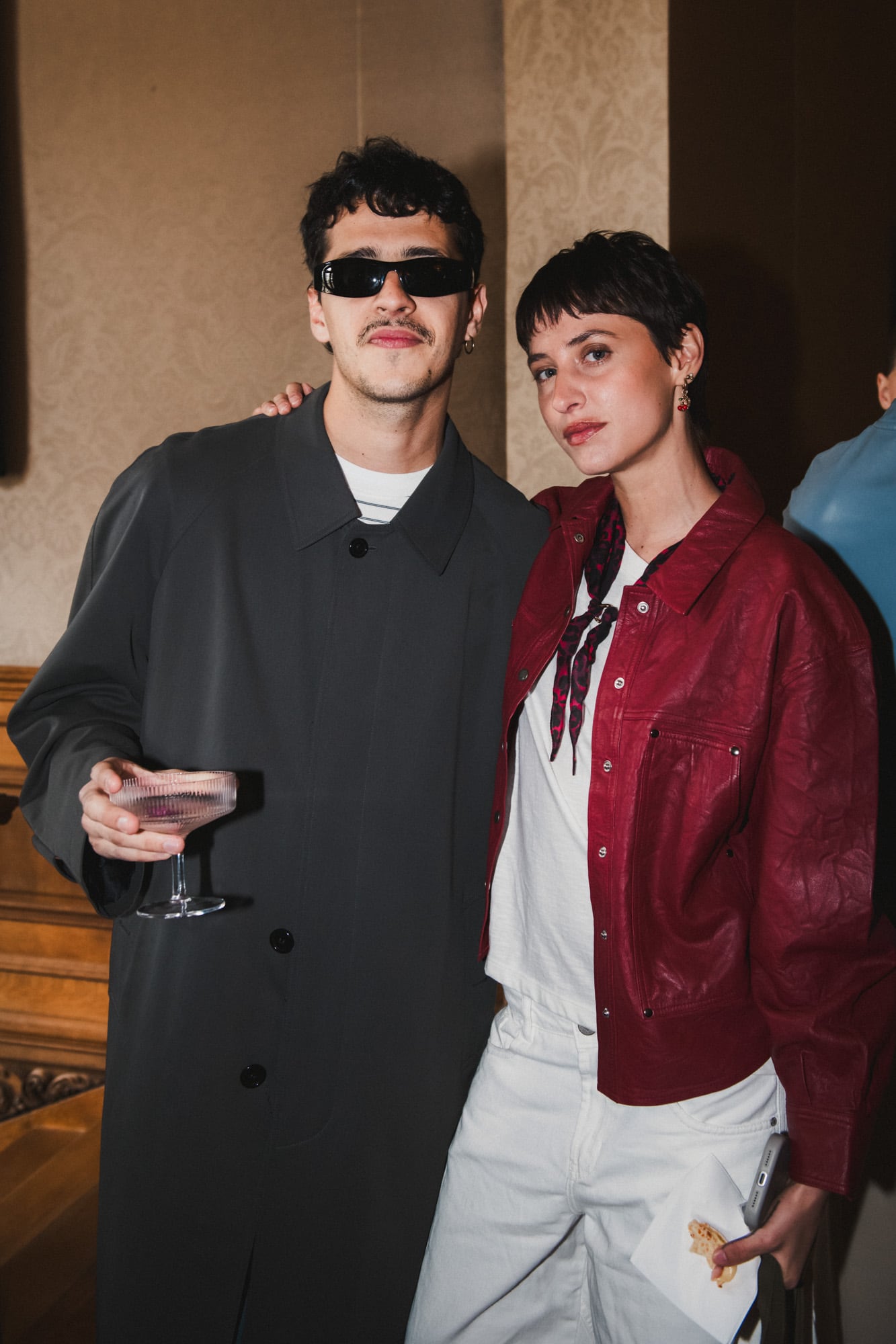 Con looks super cancheros, Simón Hempe y Malena Fernández Iriarte