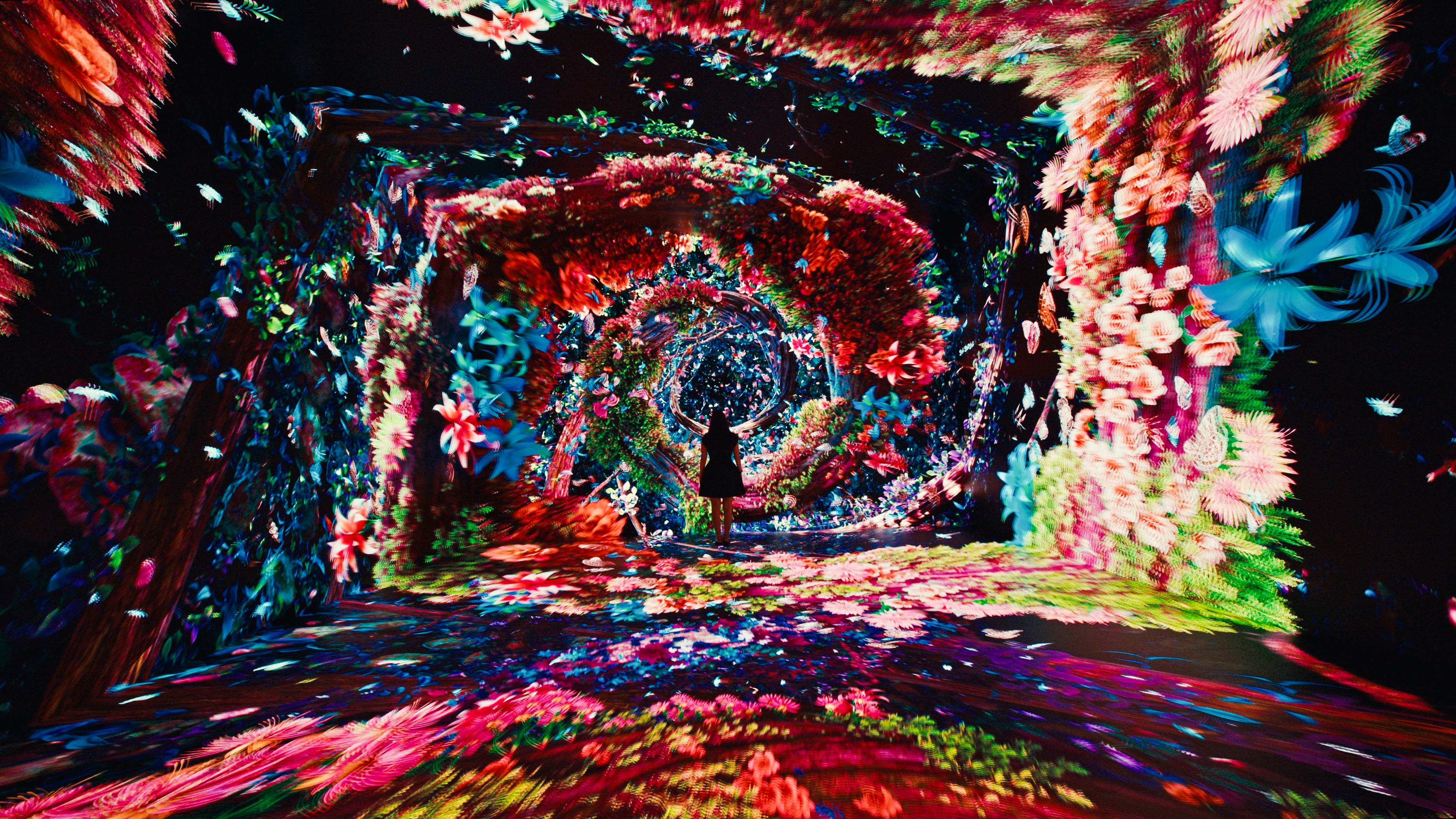 Dataland crea un espacio de “arte multisensorial” a través de IA y datos de sus propios visitantes / Crédito: ©Refik Anadol Studio for Dataland