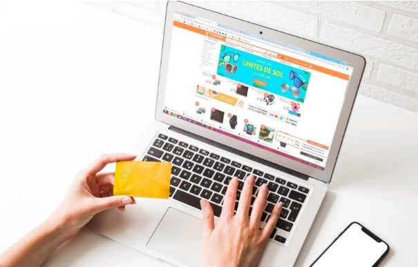 Internet sigue liderando como canal de compra, superando a los grandes almacenes y comercios locales