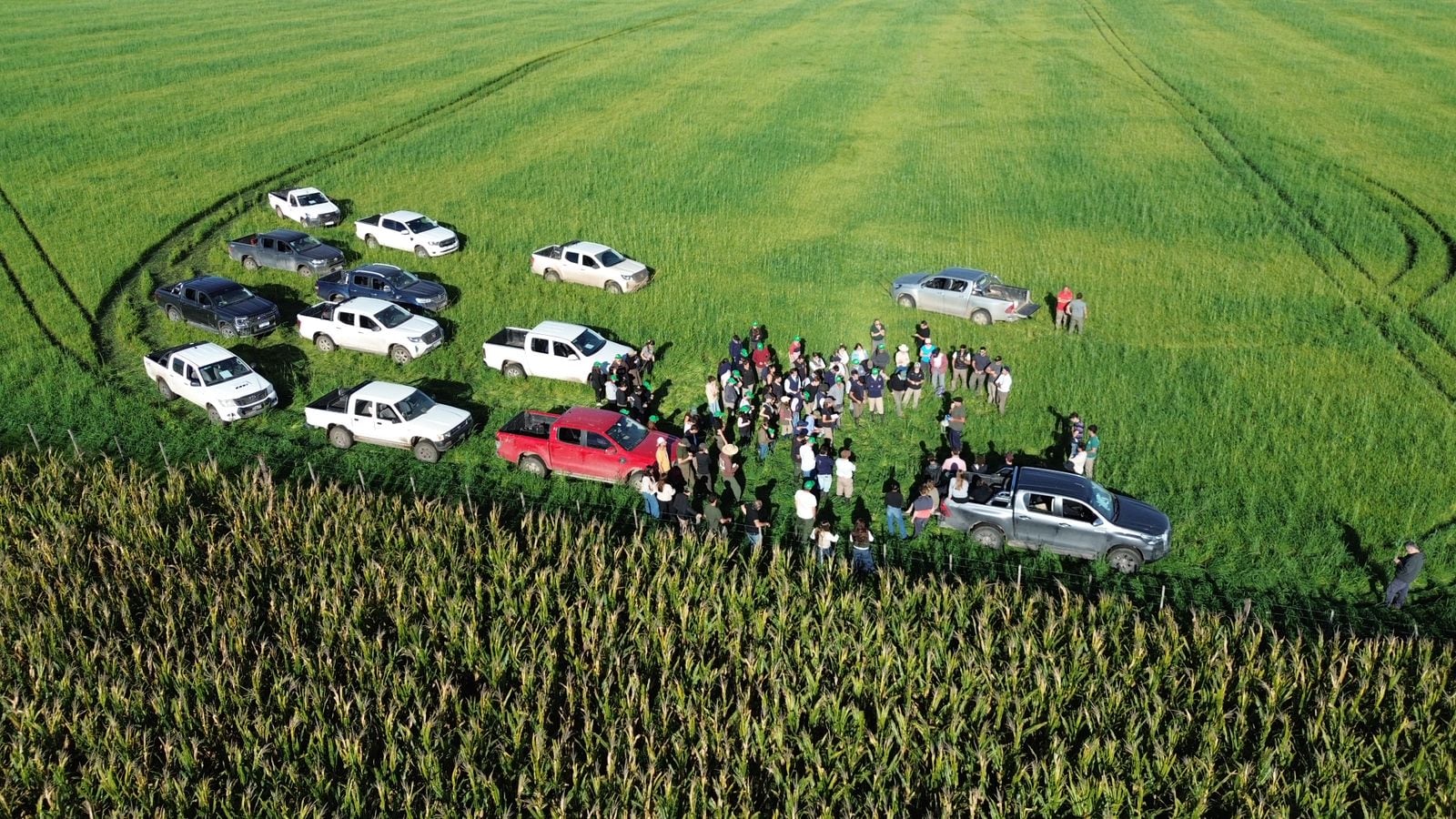 Otra postal del encuentro del viernes