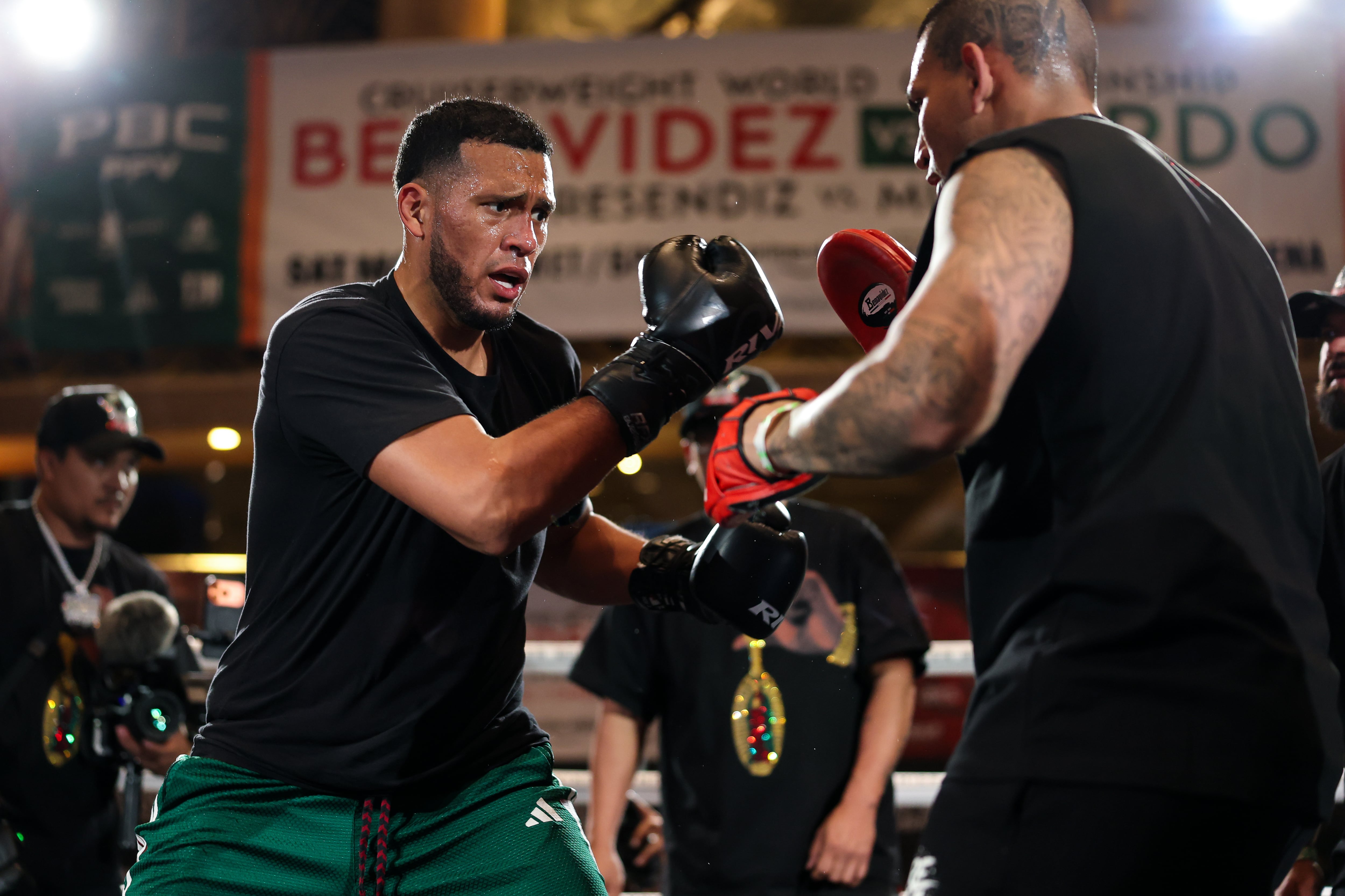 David Benavidez, durante su preparación para el combate ante Gilberto