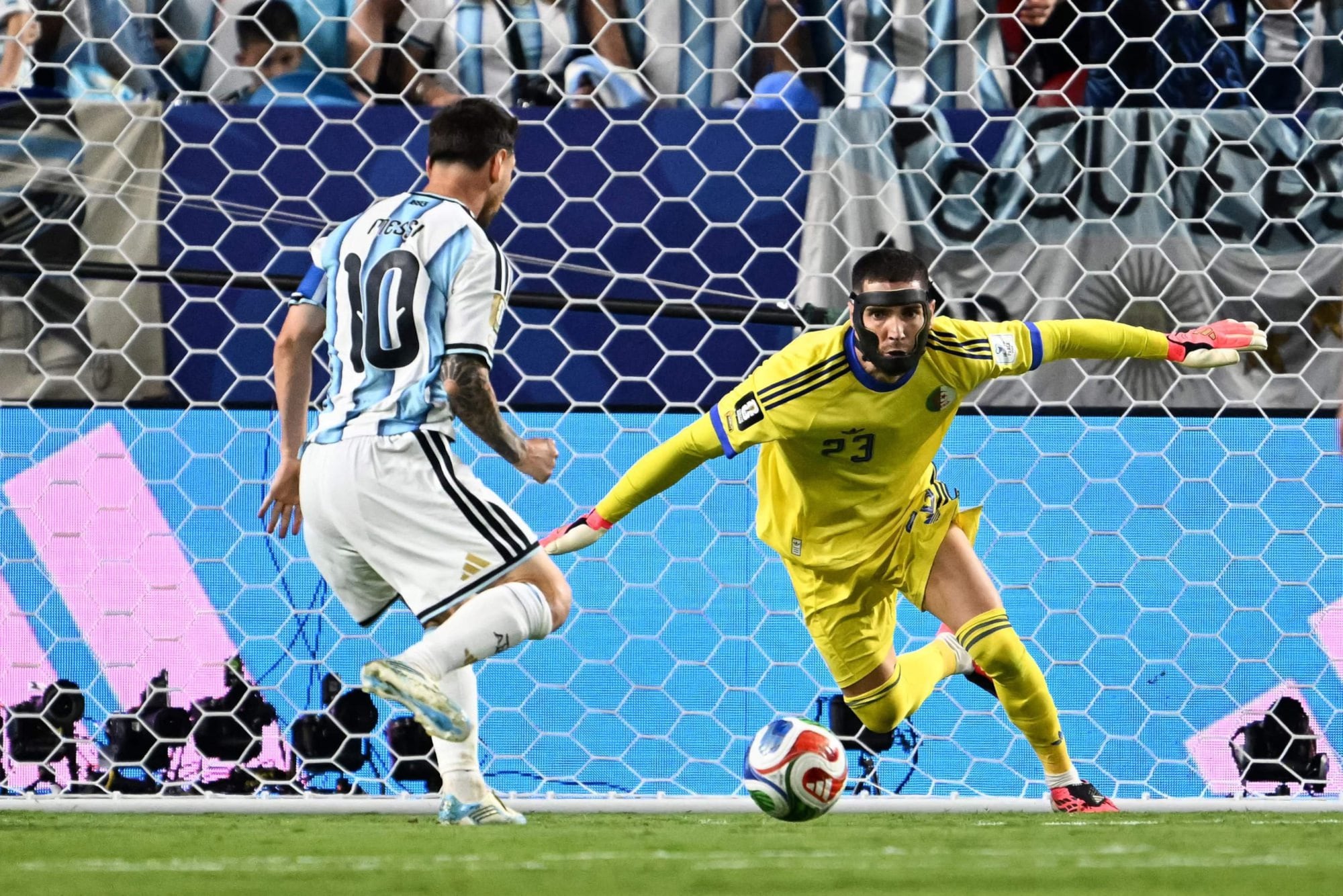 Messi y otra noche histórica con la selección argentina