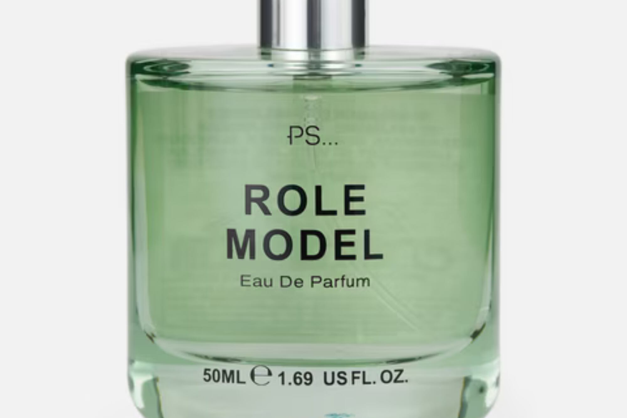 Entre los perfumes femeninos más baratos se destacan presentaciones desde US$4,50, en tamaños mini y frascos de 50 ml