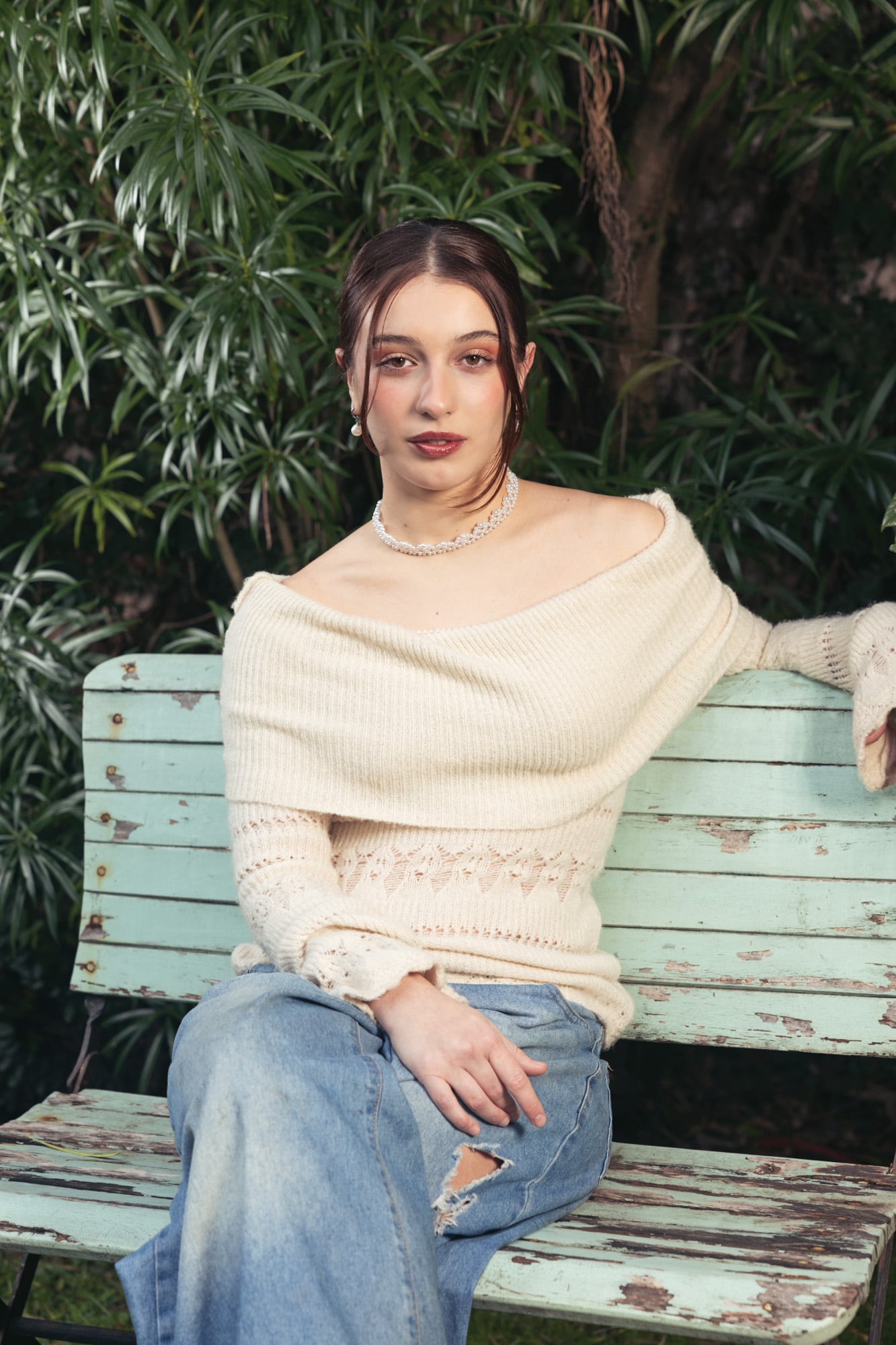 Olivia está cursando el segundo año de Producción Audiovisual en Otro Mundo, la escuela artística dirigida por Cris Morena. “Me gusta porque en esta carrera se fusionan muchas de las cosas que más me gustan, como artes escénicas
y música. Además, hacemos cortometrajes, series verticales, incluso trabajamos con inteligencia artificial. Me encanta”, cuenta