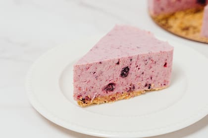 Torta de frutos del bosque sin horno