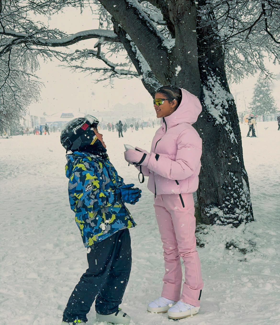 Más fotos de la familia Paredes disfrutando de unos días en la nieve