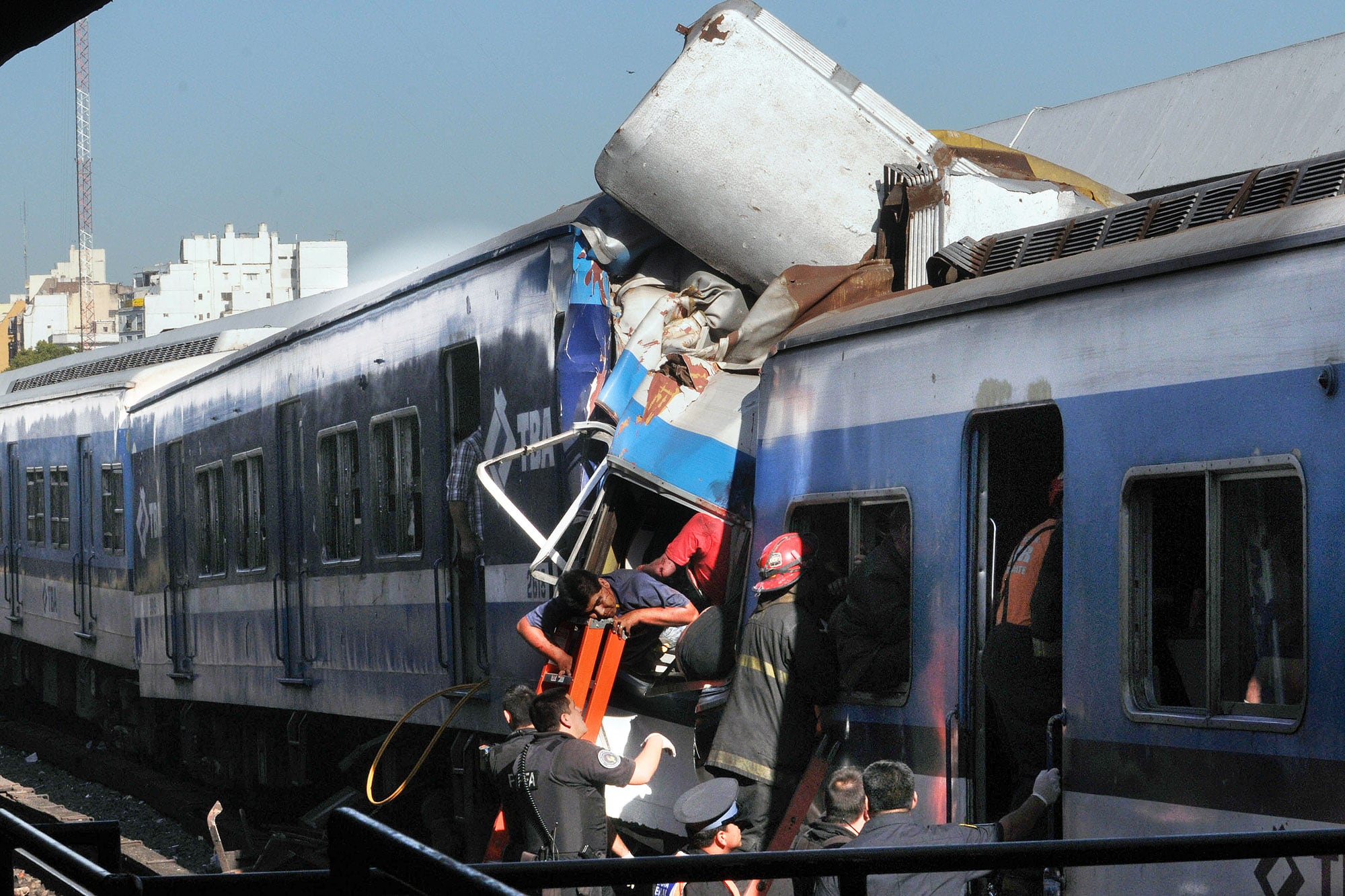Tragedia ferroviaria de la línea Sarmiento de Once. Télam Buenos Aires, 16/02/2012