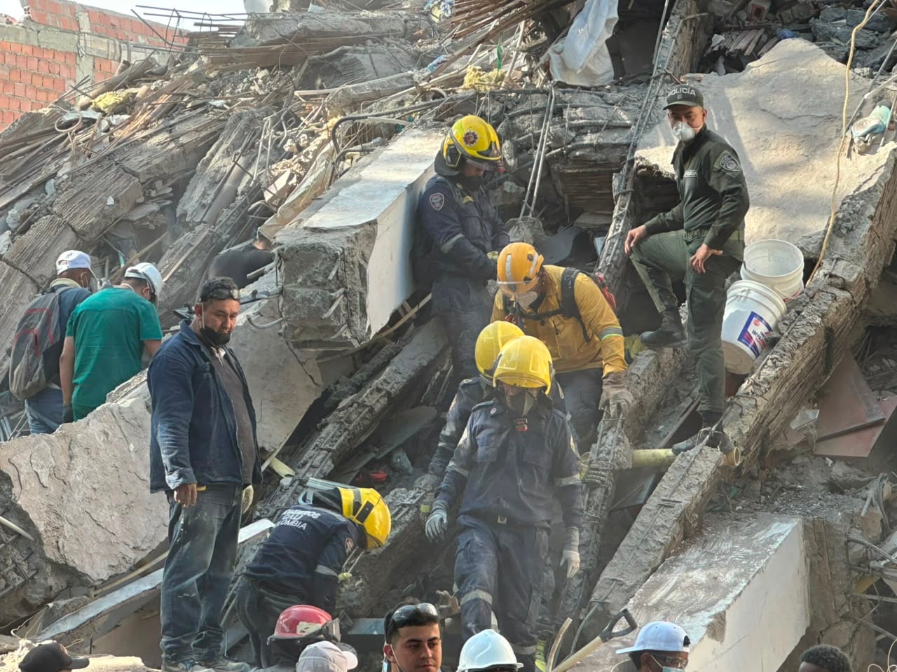 Pereira, en el departamento de Risaralda, y Cali, en Valle del Cauca, se encuentran entre las zonas más golpeadas por el terremoto que sacudió Colombia