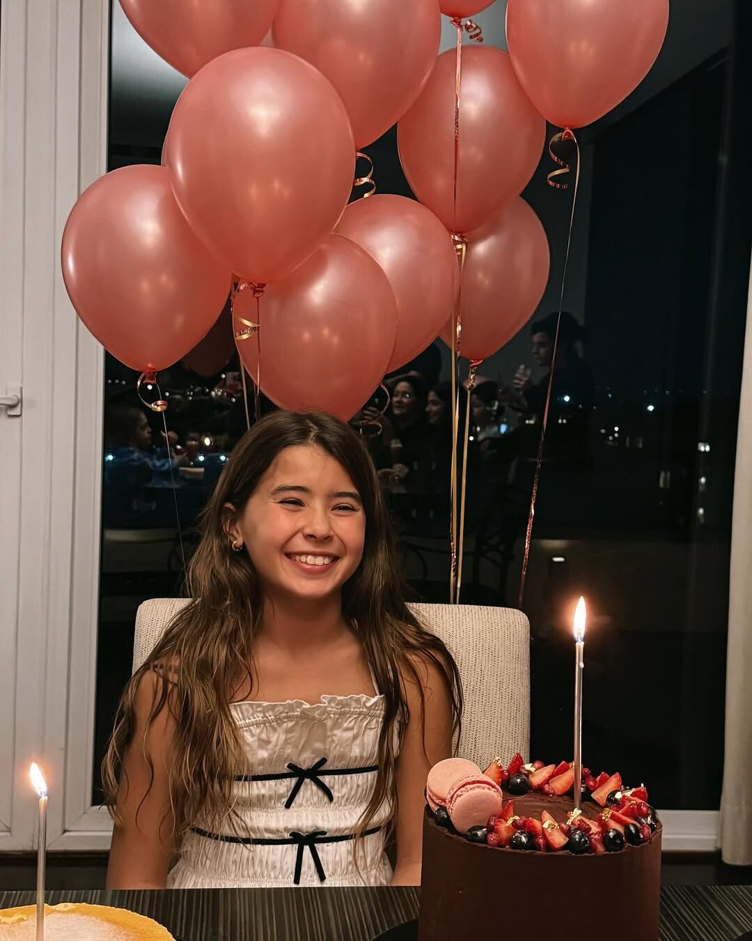 Rufina Cabré celebró sus 12 años rodeada de su familia, hermanos y algunas amigas (Foto: Instagram @sangrejaponesa)