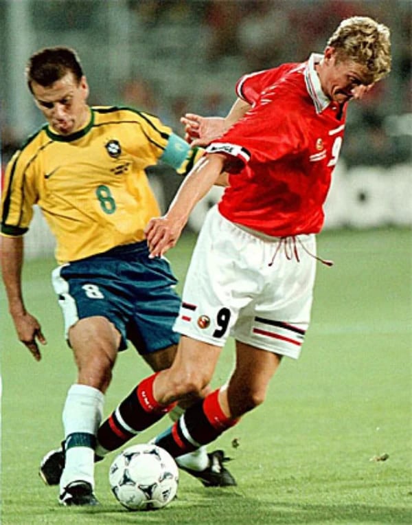 Brasil vs. Noruega, en el Mundial de Francia 1998.