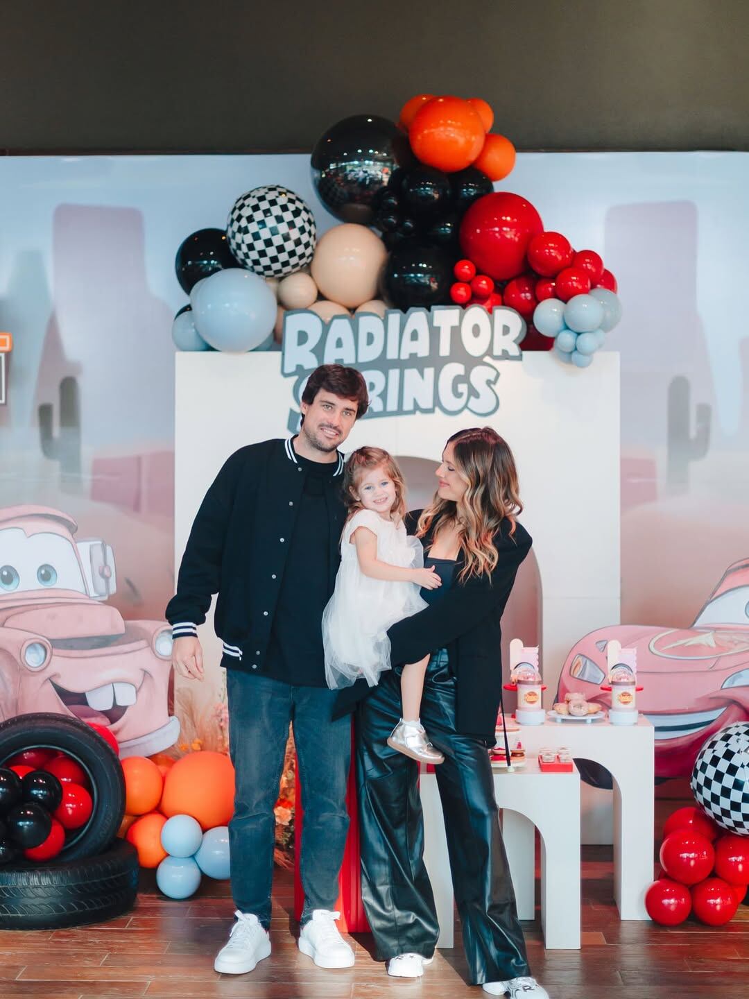 Arianna, la hija de Guido Pella y Stephanie Demener cumplió tres años (Foto: Instagram @stephaniedemner)