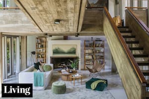 Una pareja nos muestra cómo vive sus cambios y los de su casa en Martínez, obra de un maestro del racionalismo