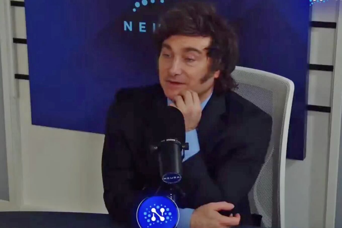 Javier Milei durante la entrevista en el programa de Alejandro Fantino