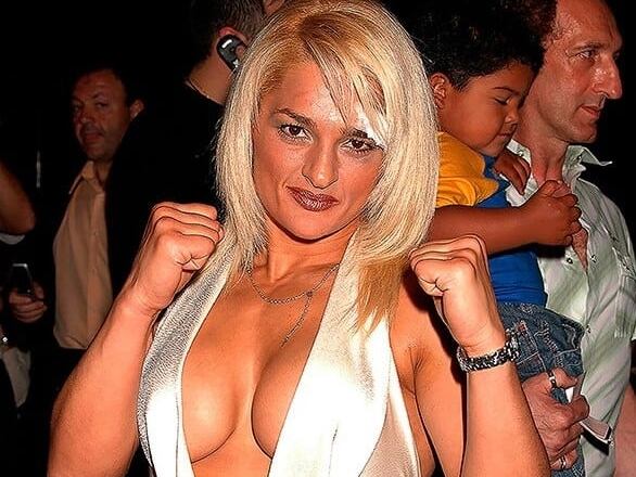 Locomotora Oliveras, en una imagen de sus primeros años como boxeadora