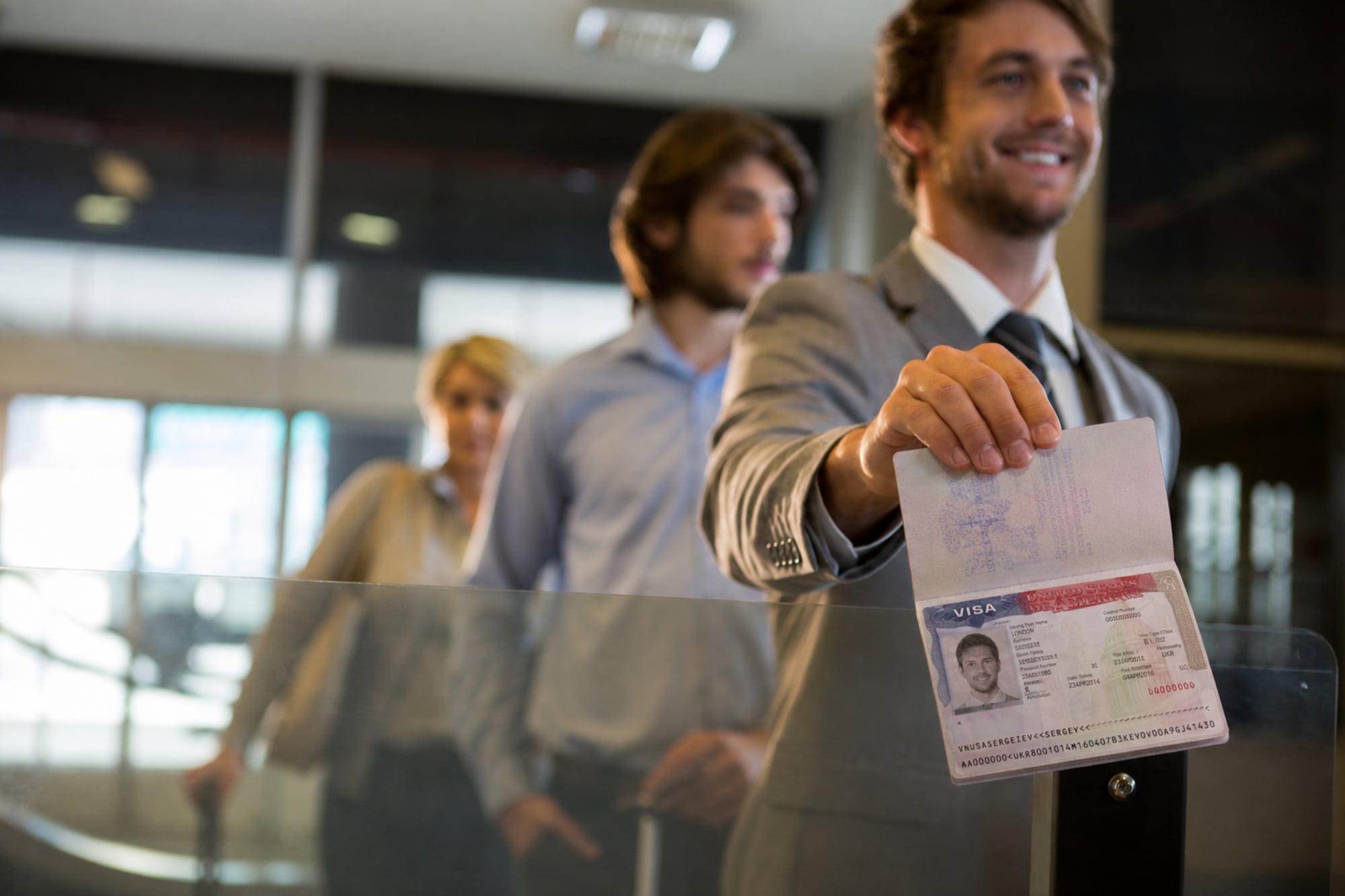 Los montos de la fianza de visa de turista oscilan entre los US$10.000 y los US$20.000 según la evaluación de cada caso
