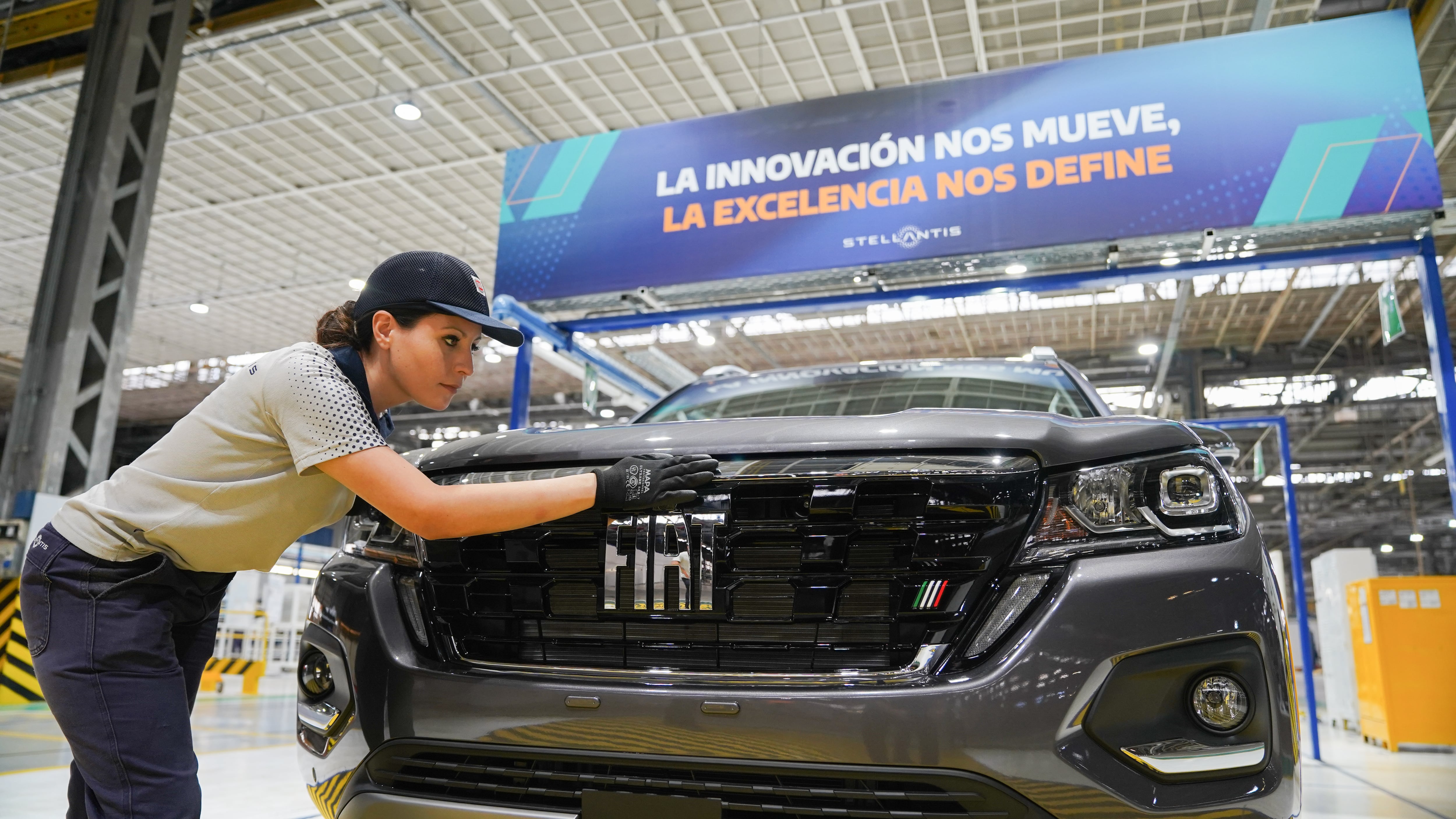 La compañía invierte US$380 millones en la creación de un hub de pickups y un nuevo motor