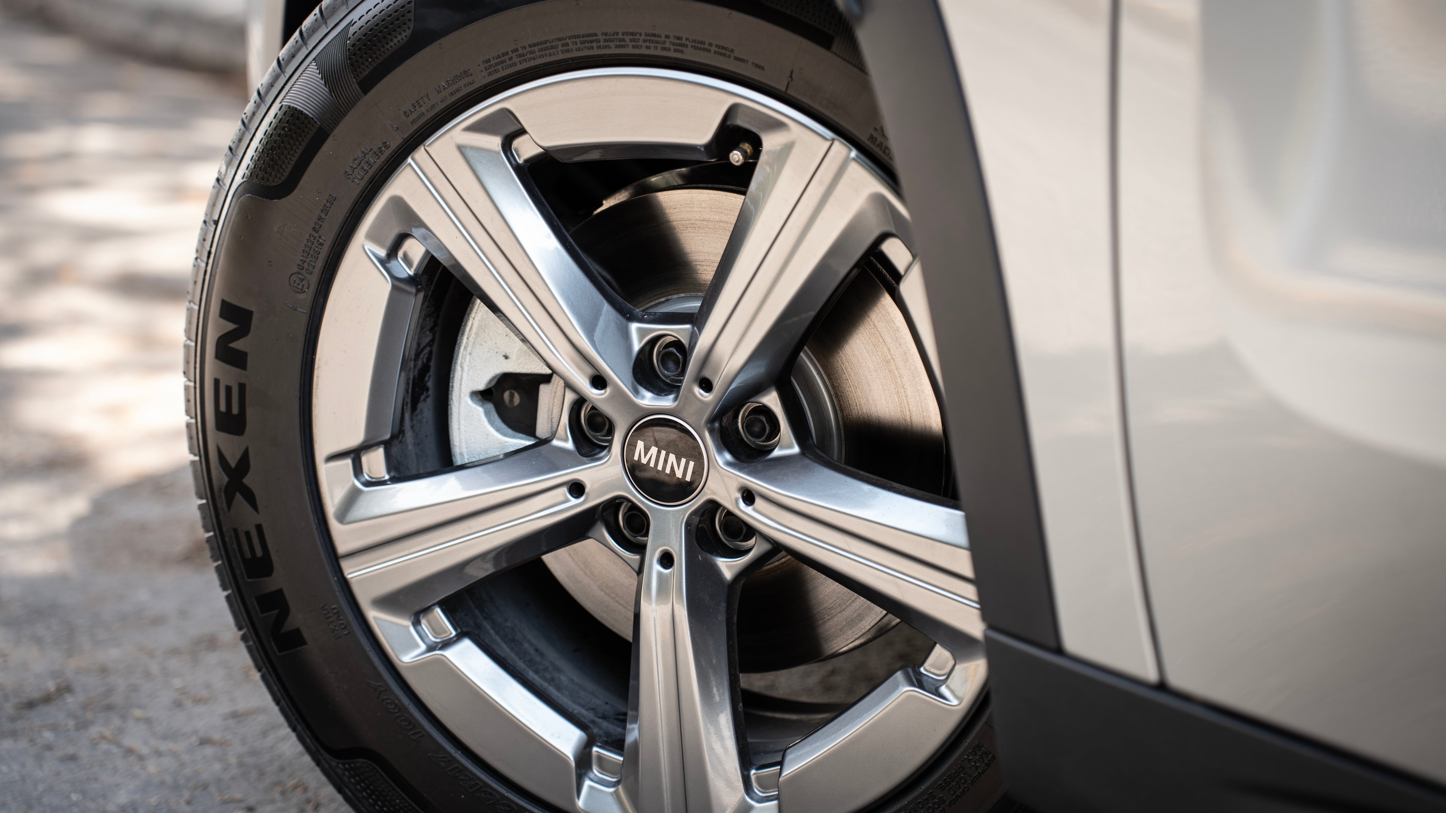 La automotriz premium que sorprendió al mercado con un modelo tope de gama por menos de US$45.000