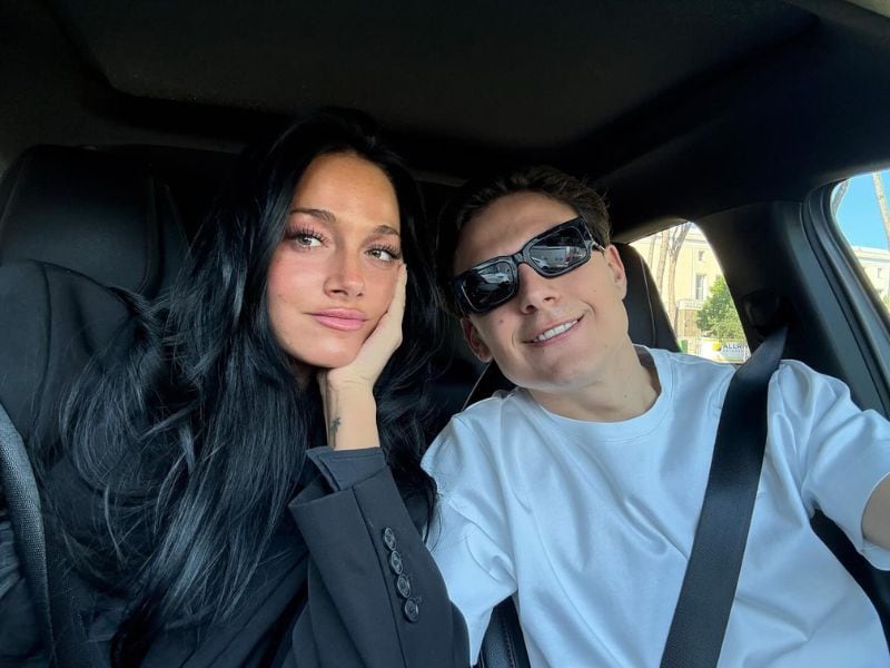 Oriana Sabatini le hizo una propuesta a sus fans y Paulo Dybala reaccionó con un desesperado pedido