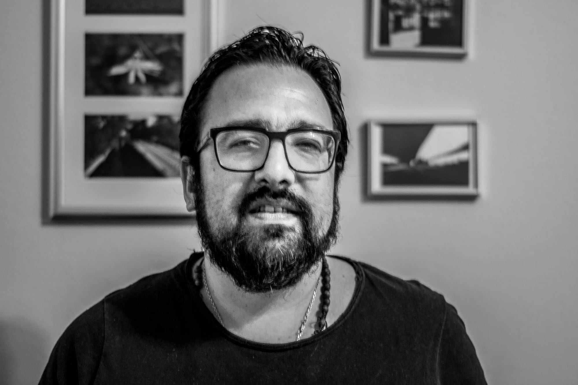 Nicolás Guglielmetti es editor, escritor y exjugador de fútbol