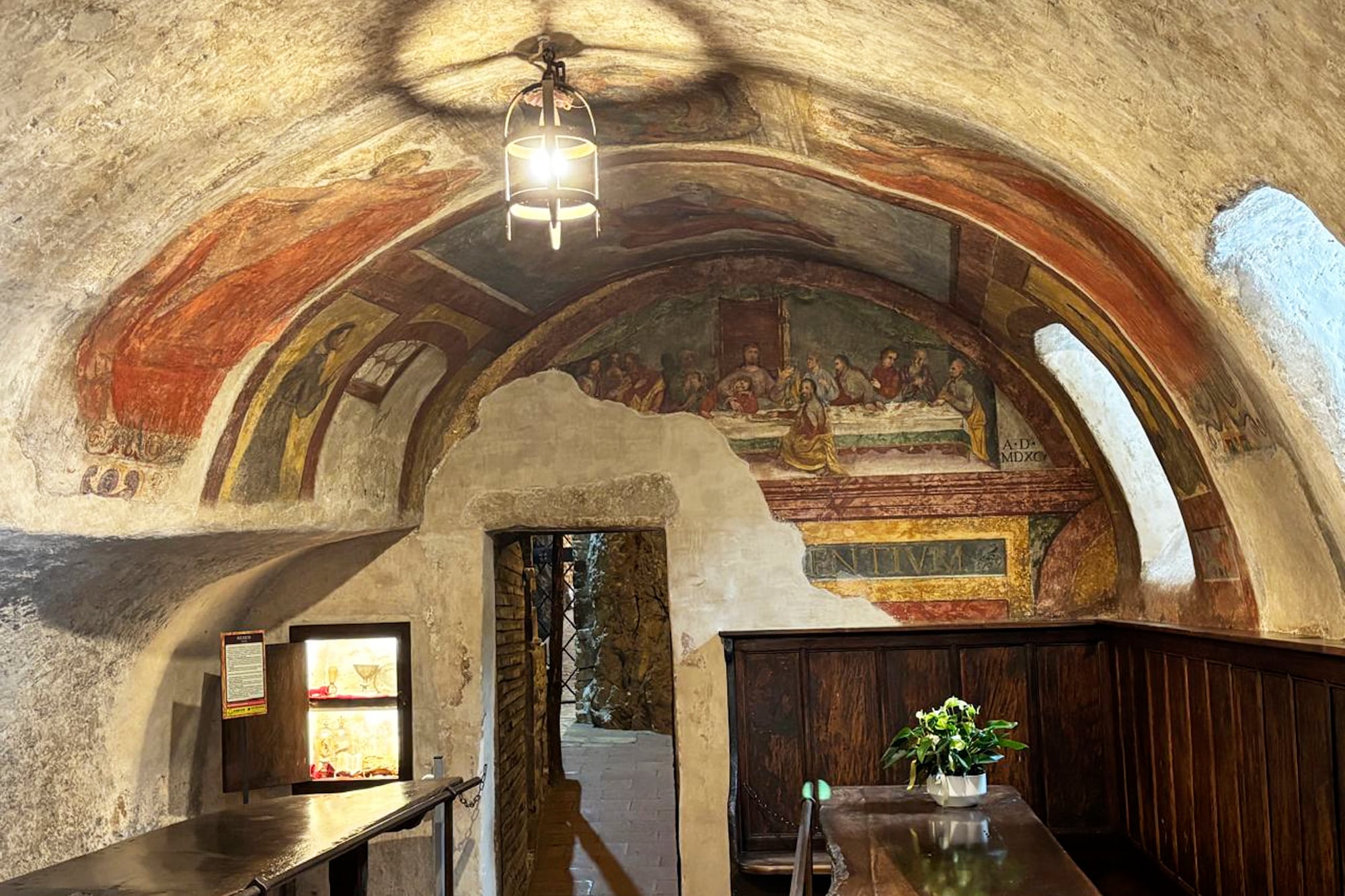 El refectorio con frescos del Renacimiento