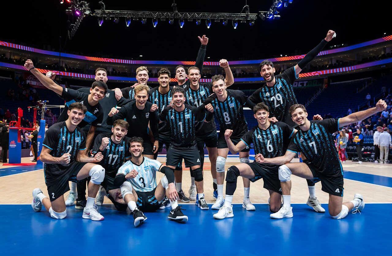 La selección argentina de vóleibol masculino tiene un récord de cinco victorias y tres derrotas en la VNL 2025